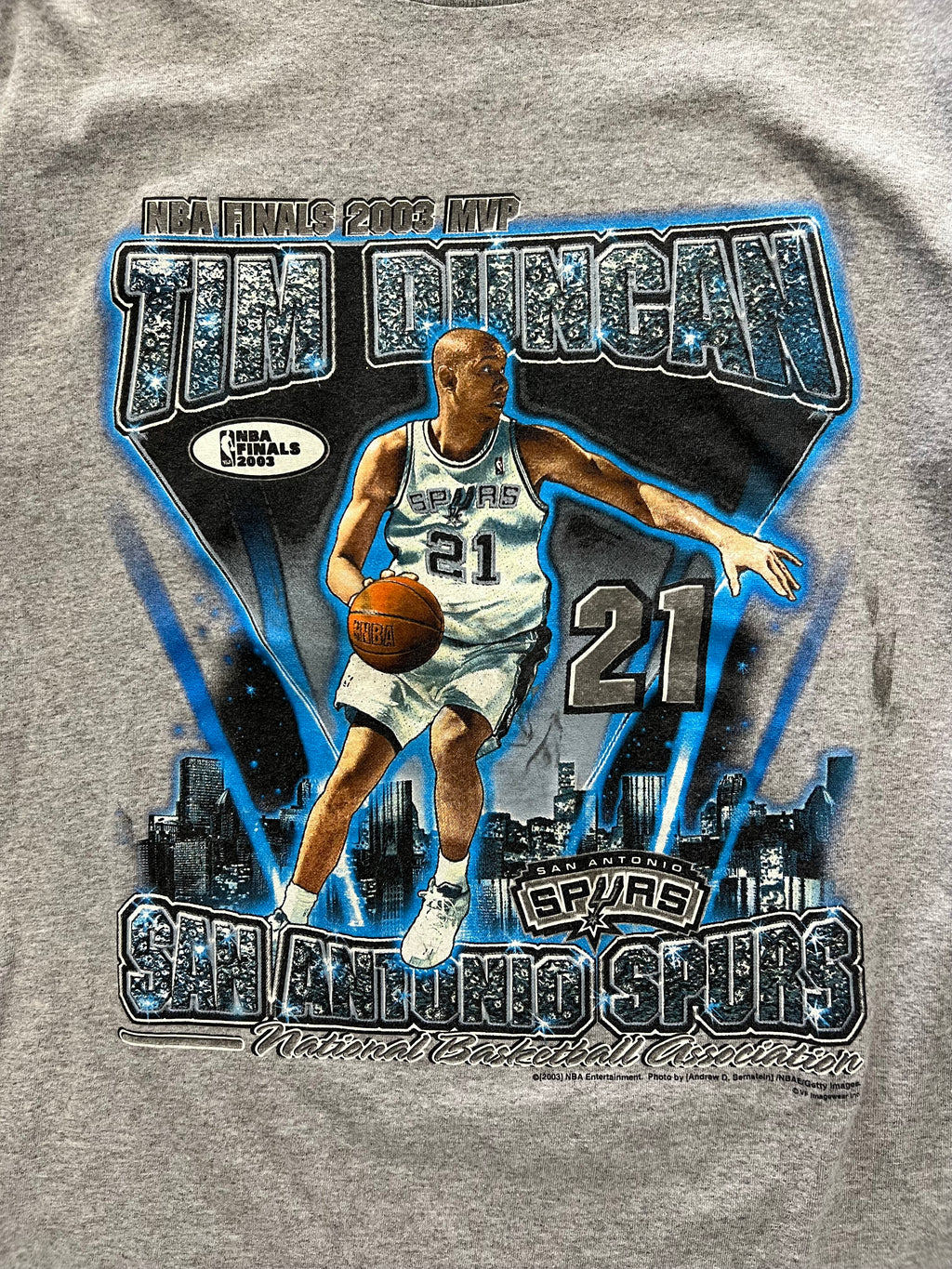 2003 San Antonio Spurs Tim Duncan NBA Finals MVP T-Shirt - L