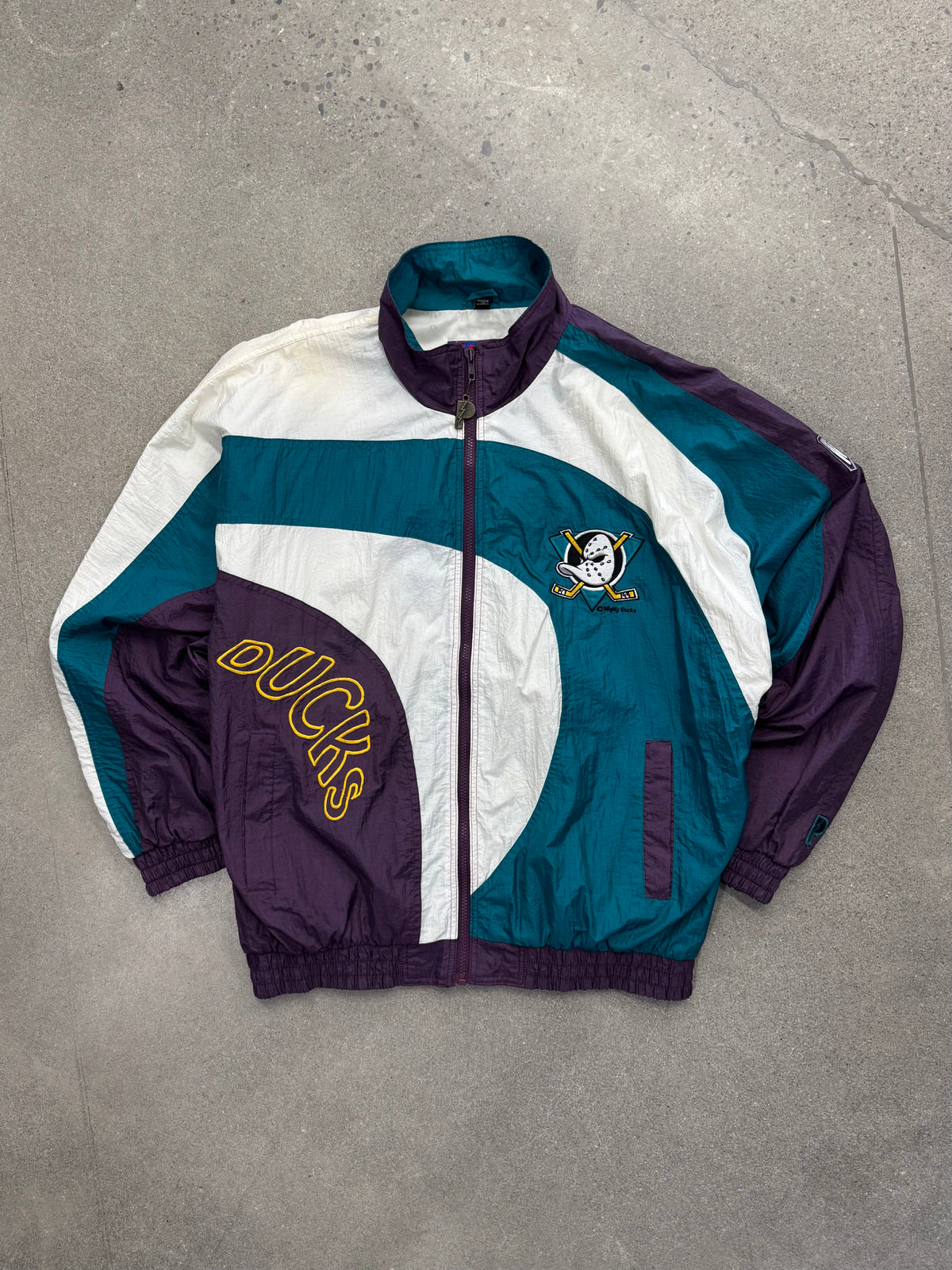 Pro Player Anaheim Mighty Ducks NHL Windbreaker Jacket - L
