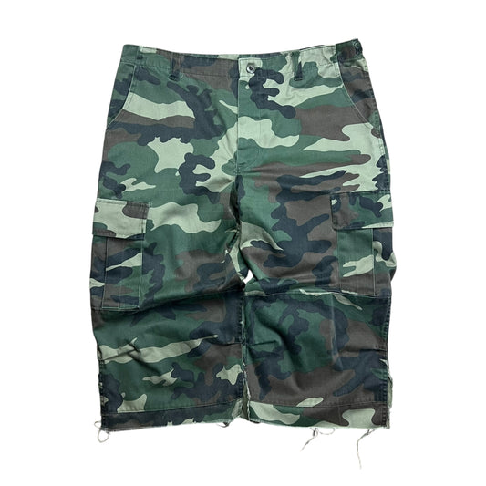 Winchester Woodland Camo Capris - 36"
