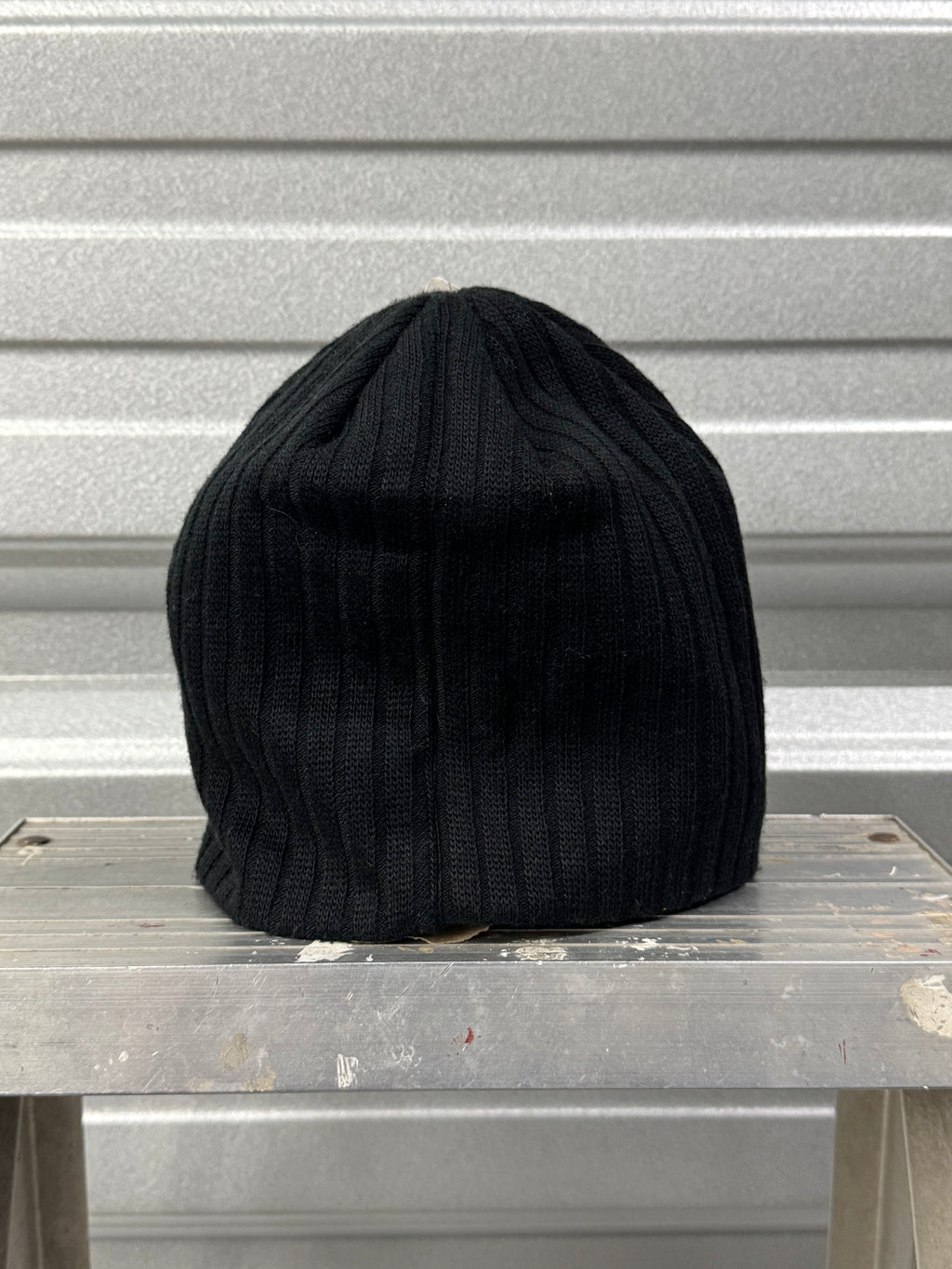 2004 Oakley Swirly Script Beanie