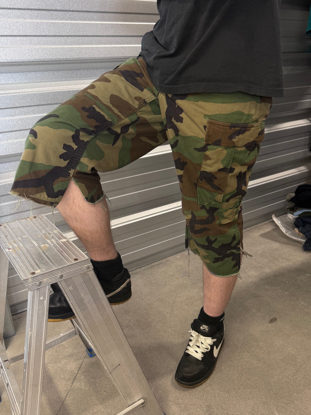Woodland Camo ARMY Caprihose – 34 Zoll