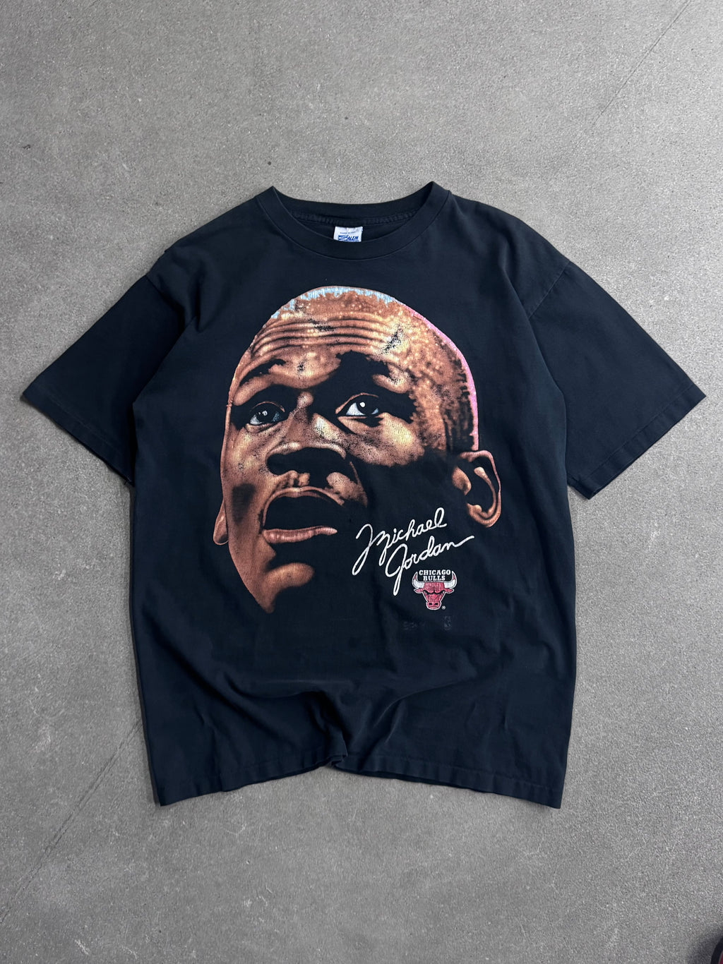 1991 Salem Sportswear Michael Jordan Chicago Bulls Big Face NBA T-Shirt - L