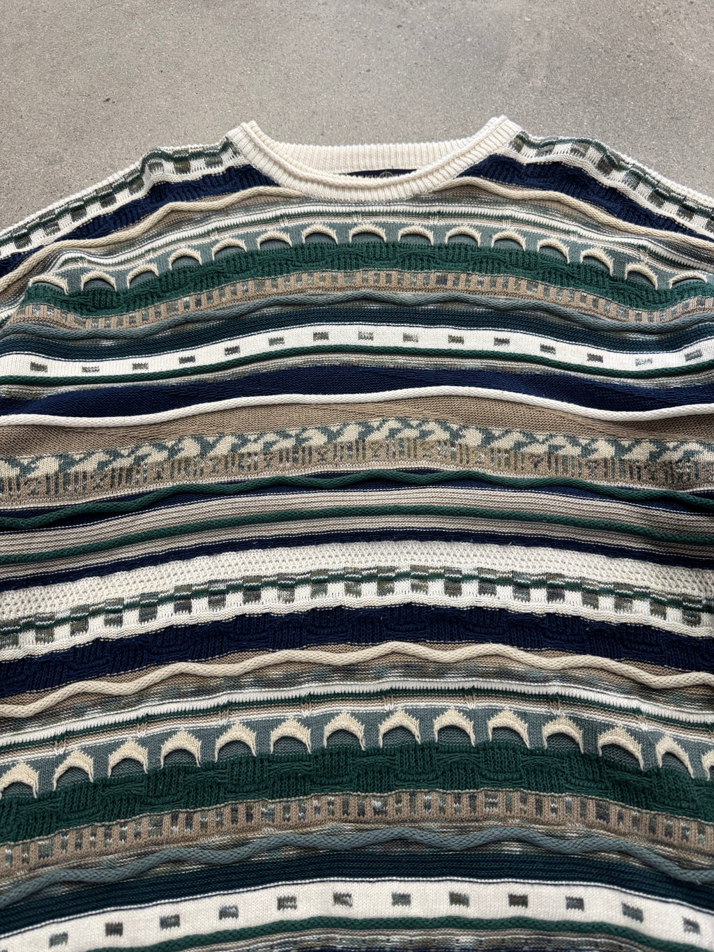 Cape Isle Knitters 3D Cable Knit Sweater - XL