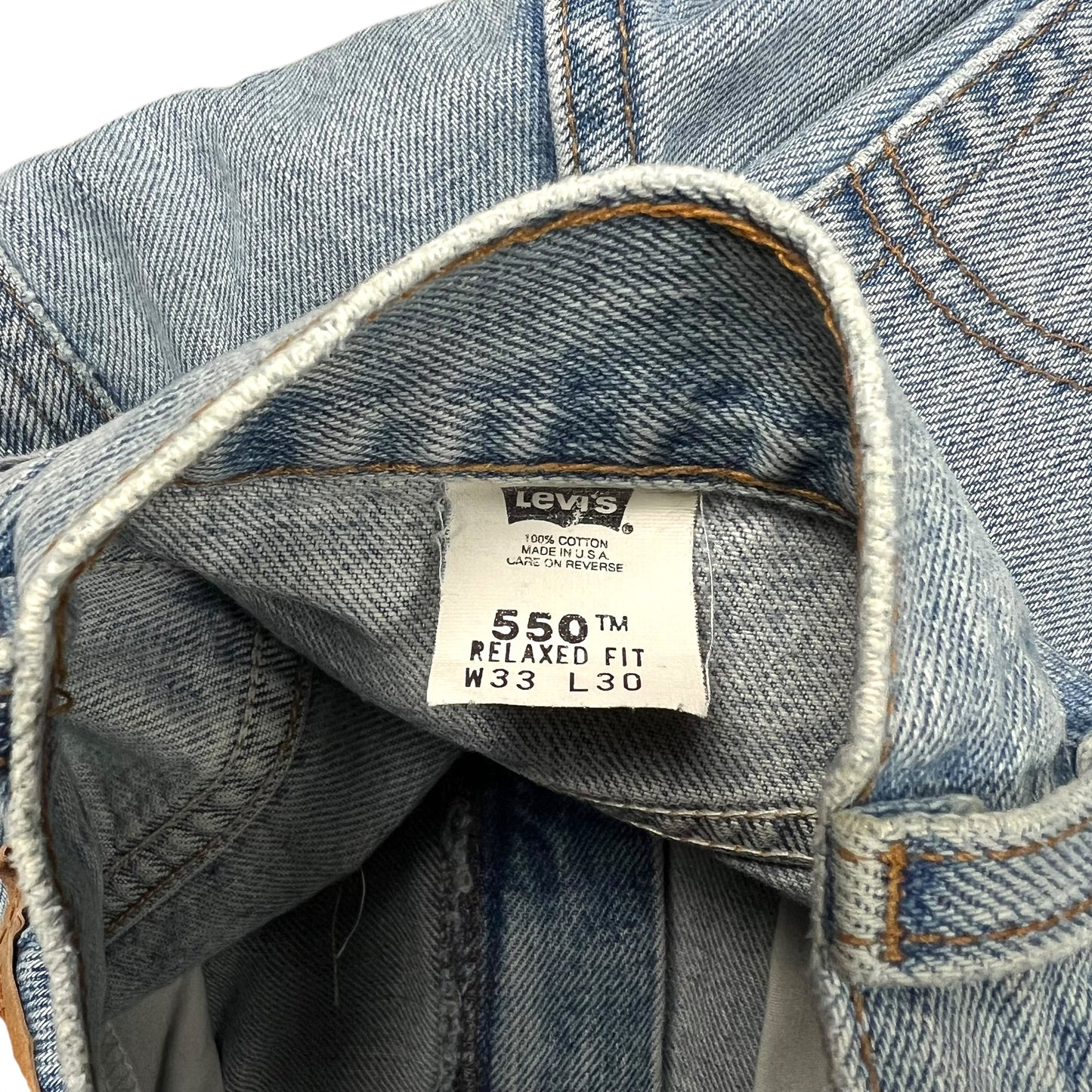 Levi’s 550 Light Wash Dirty Jeans - 30”