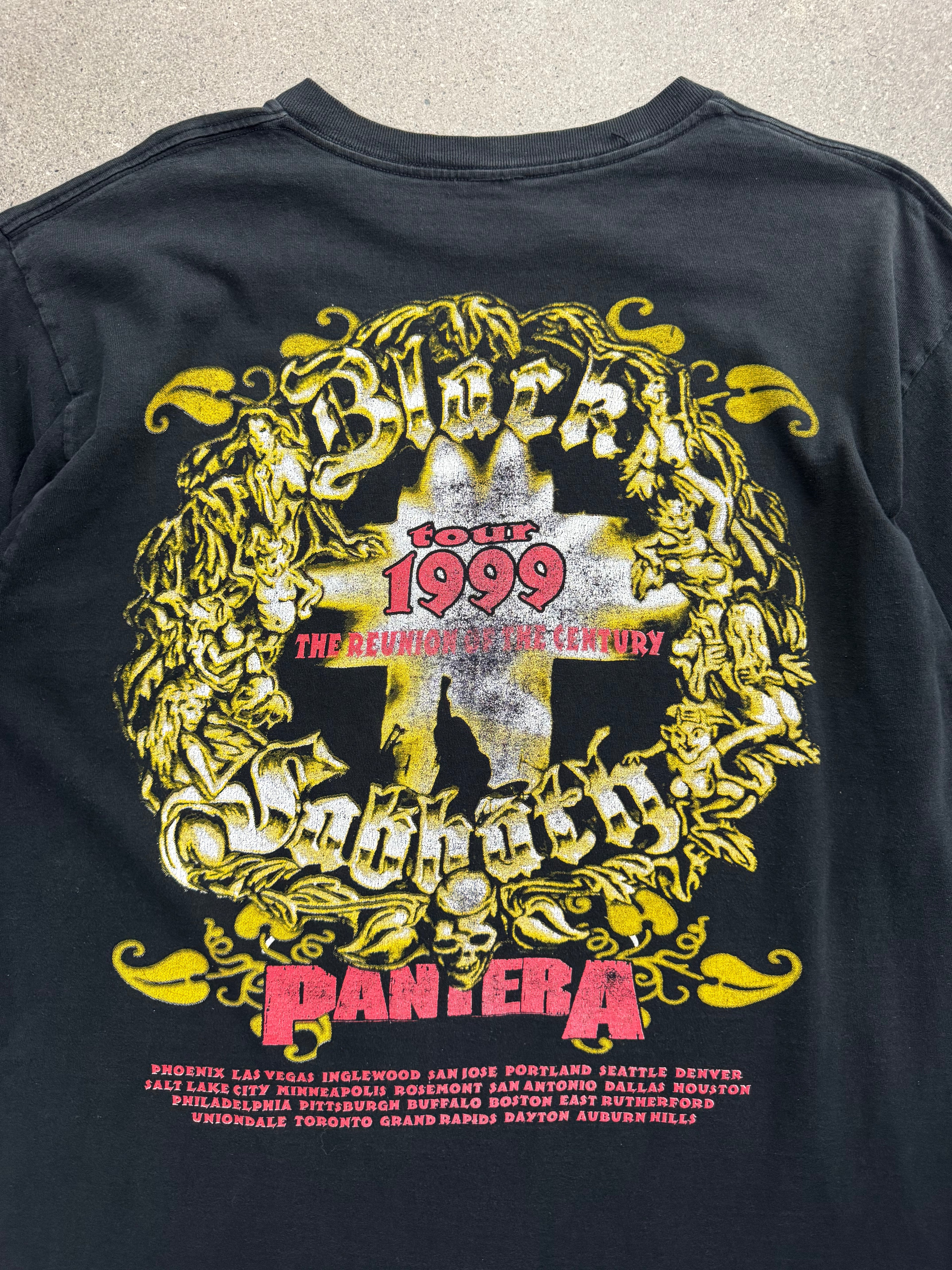 1999 Black Sabbath Reunion Tour With Pantera T-Shirt - XL