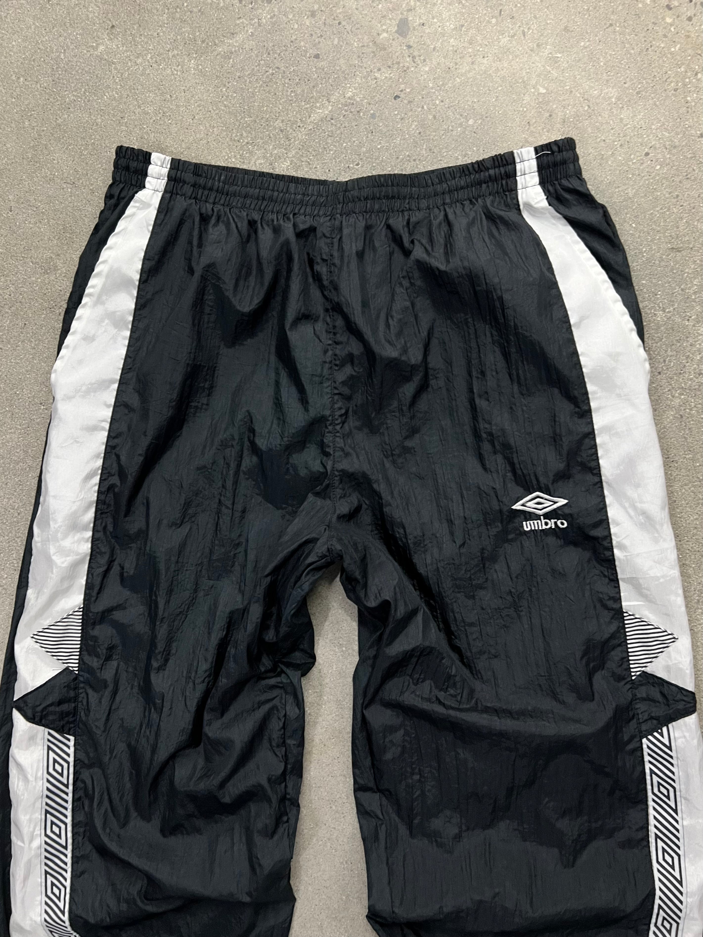 Umbro Stripe Tape Logo Track Pants - XL