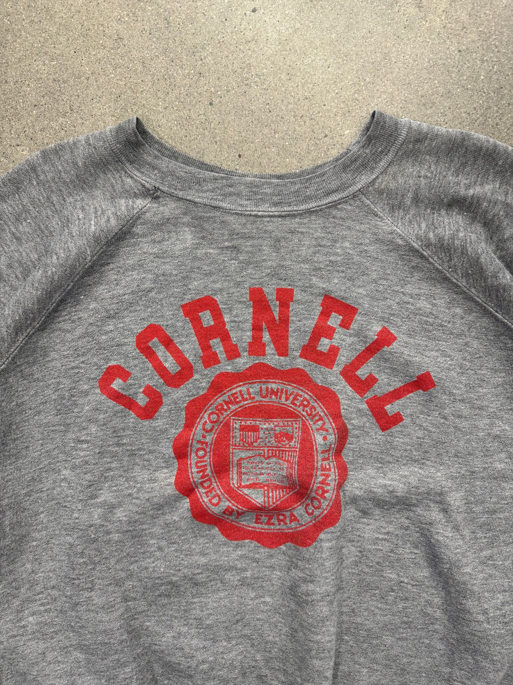 Cornell University Collegiate Crewneck Sweatshirt - L