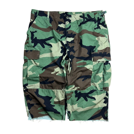 ARMY Woodland Camo Capris - 38"