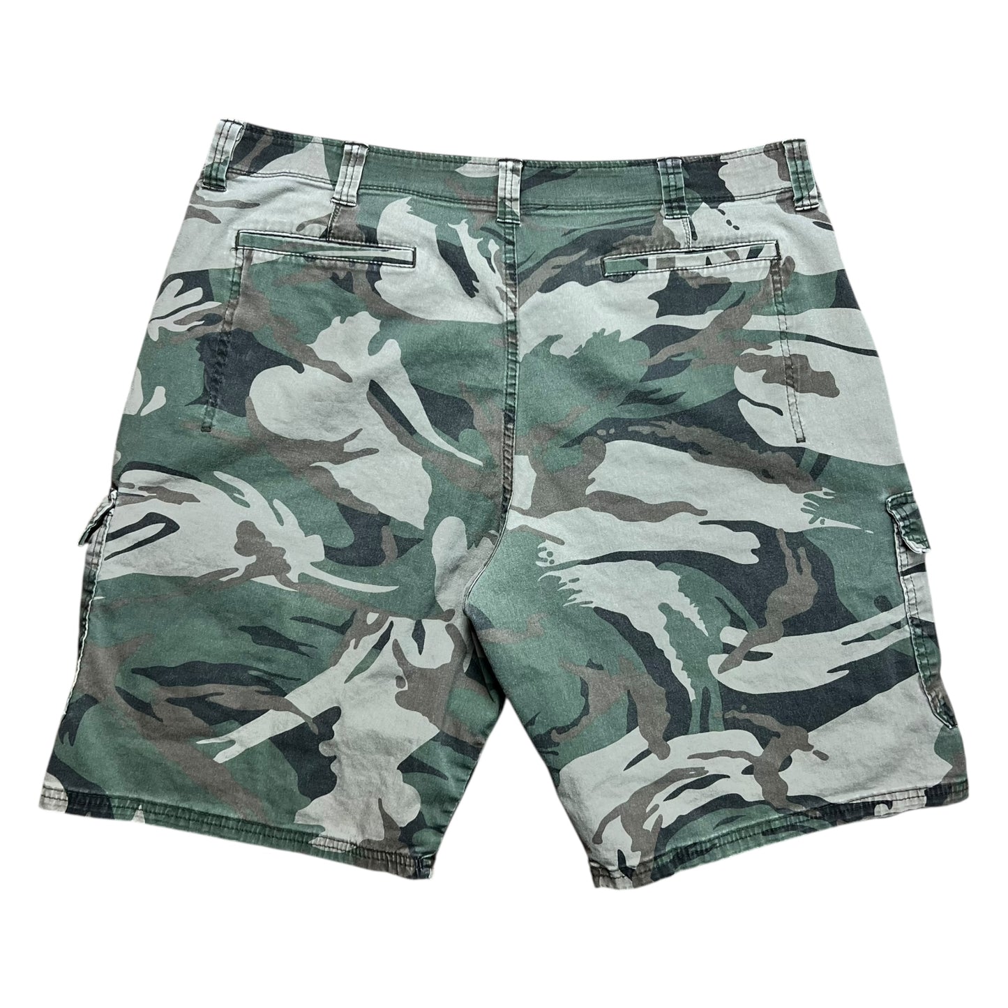 Wrangler Camo Cargo Shorts - 38”