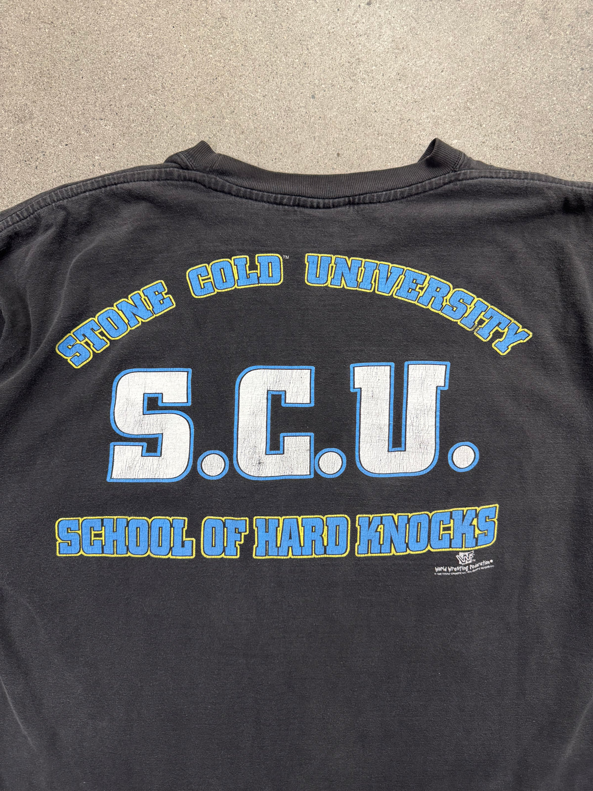 1998 Stone Cold Steve Austin WWF University T-Shirt - XL