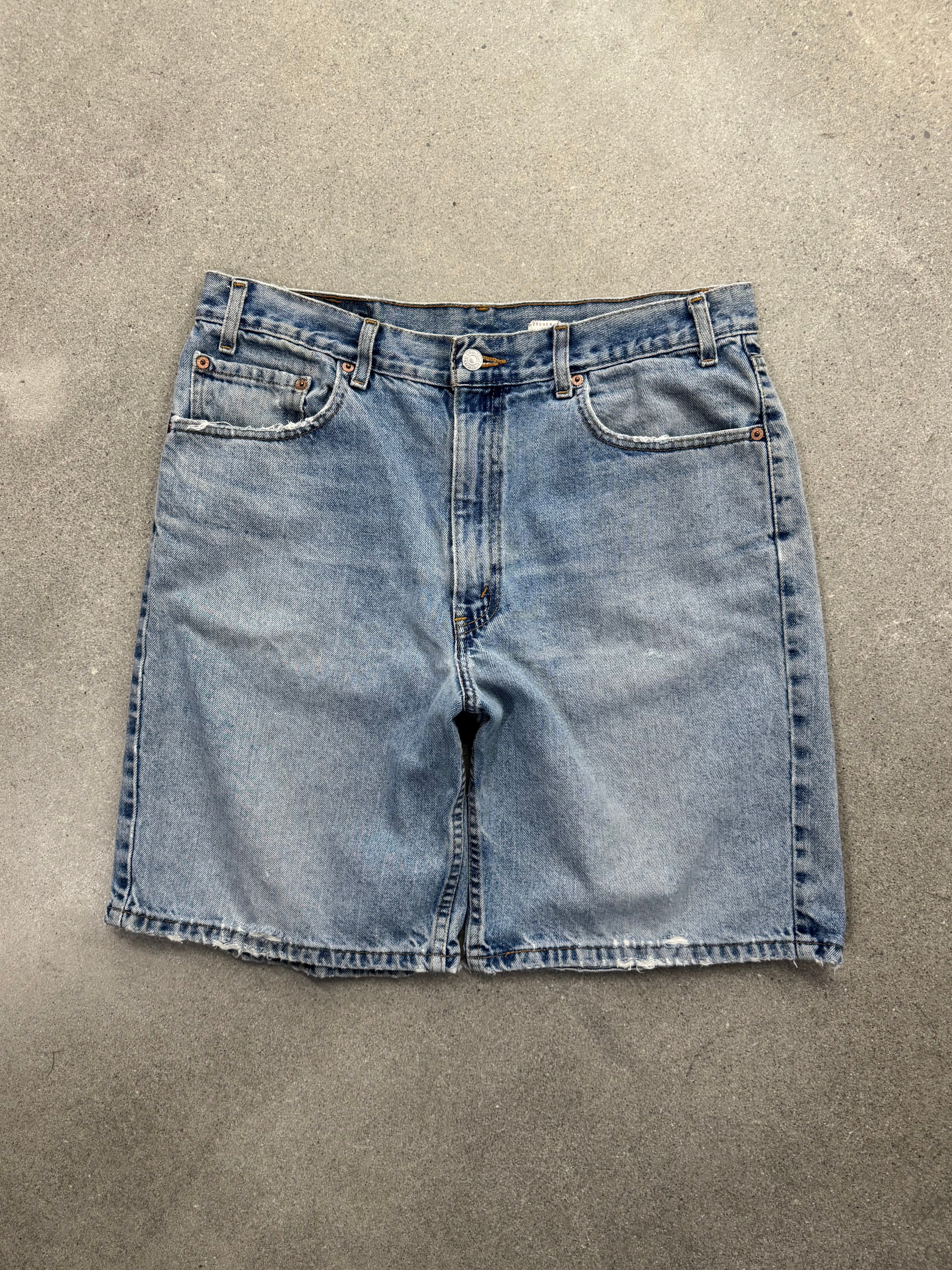 Faded Levi’s 550 Jean Shorts - 35”