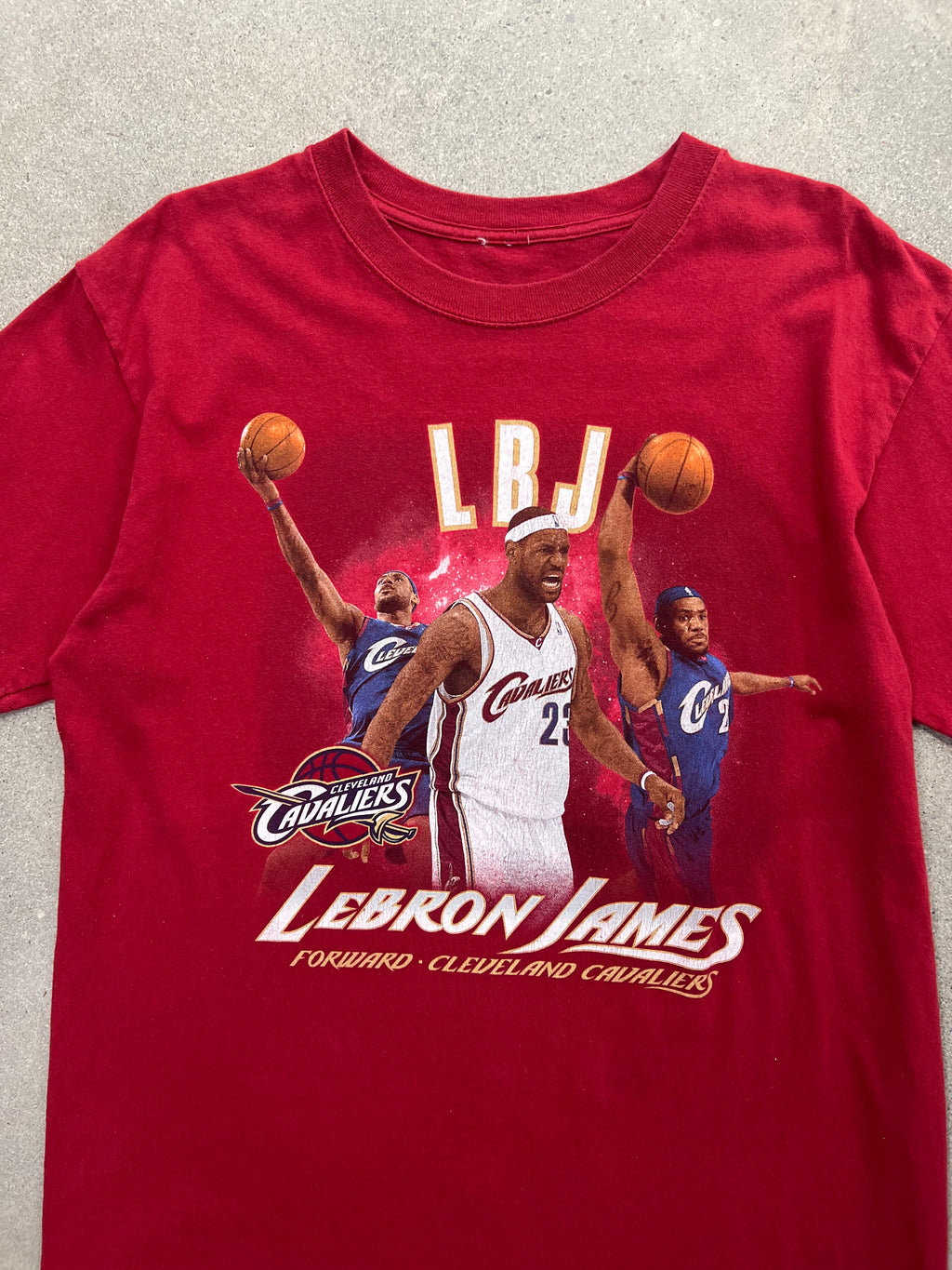LeBron James Cleveland Cavaliers NBA T-Shirt - XL