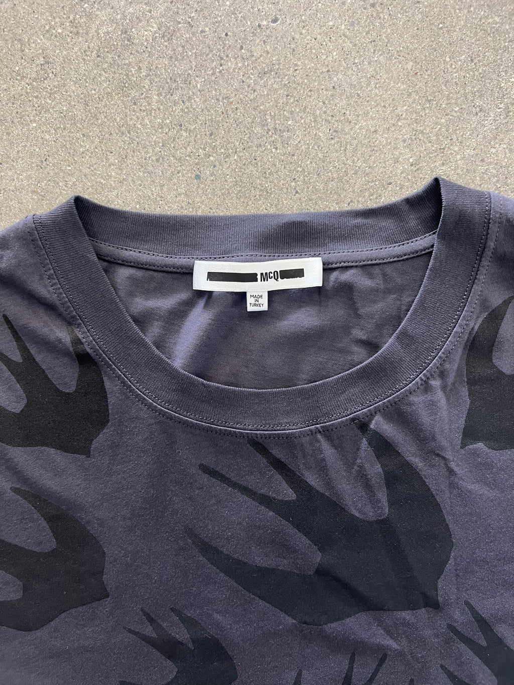 MCQ Alexander McQueen Swallow Bird T-Shirt - XL