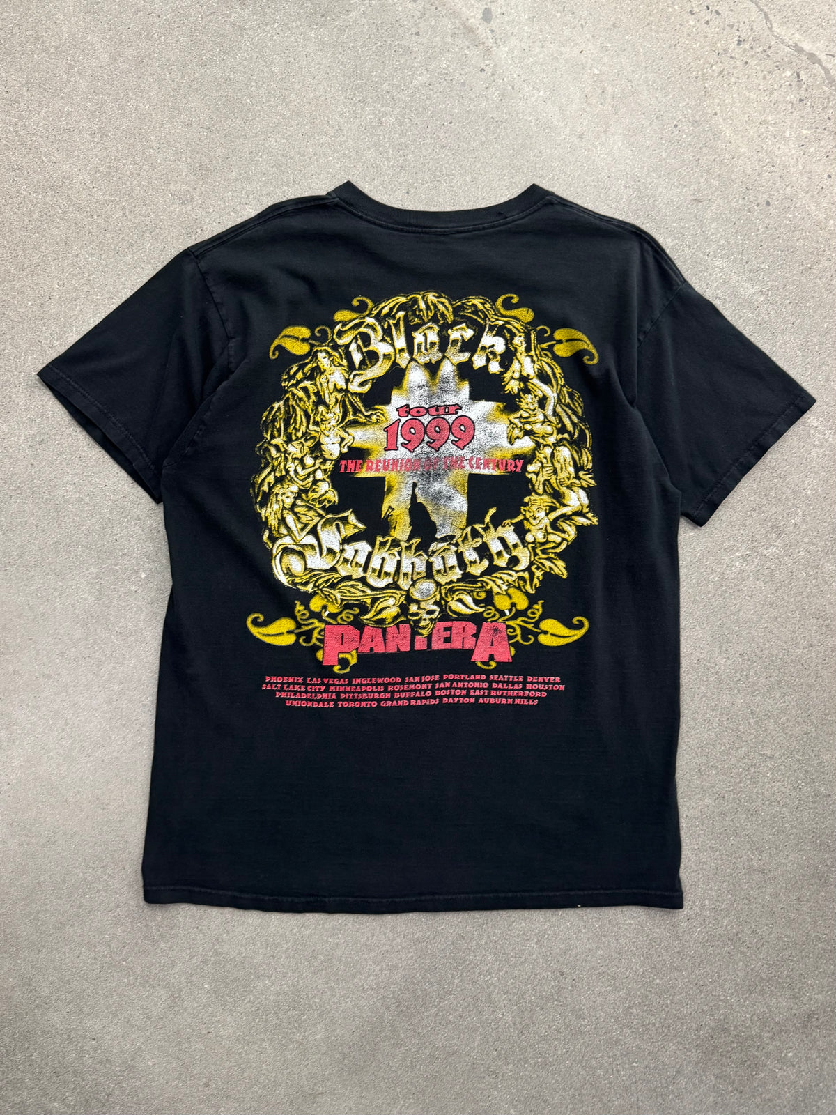 1999 Black Sabbath Reunion Tour With Pantera T-Shirt - XL