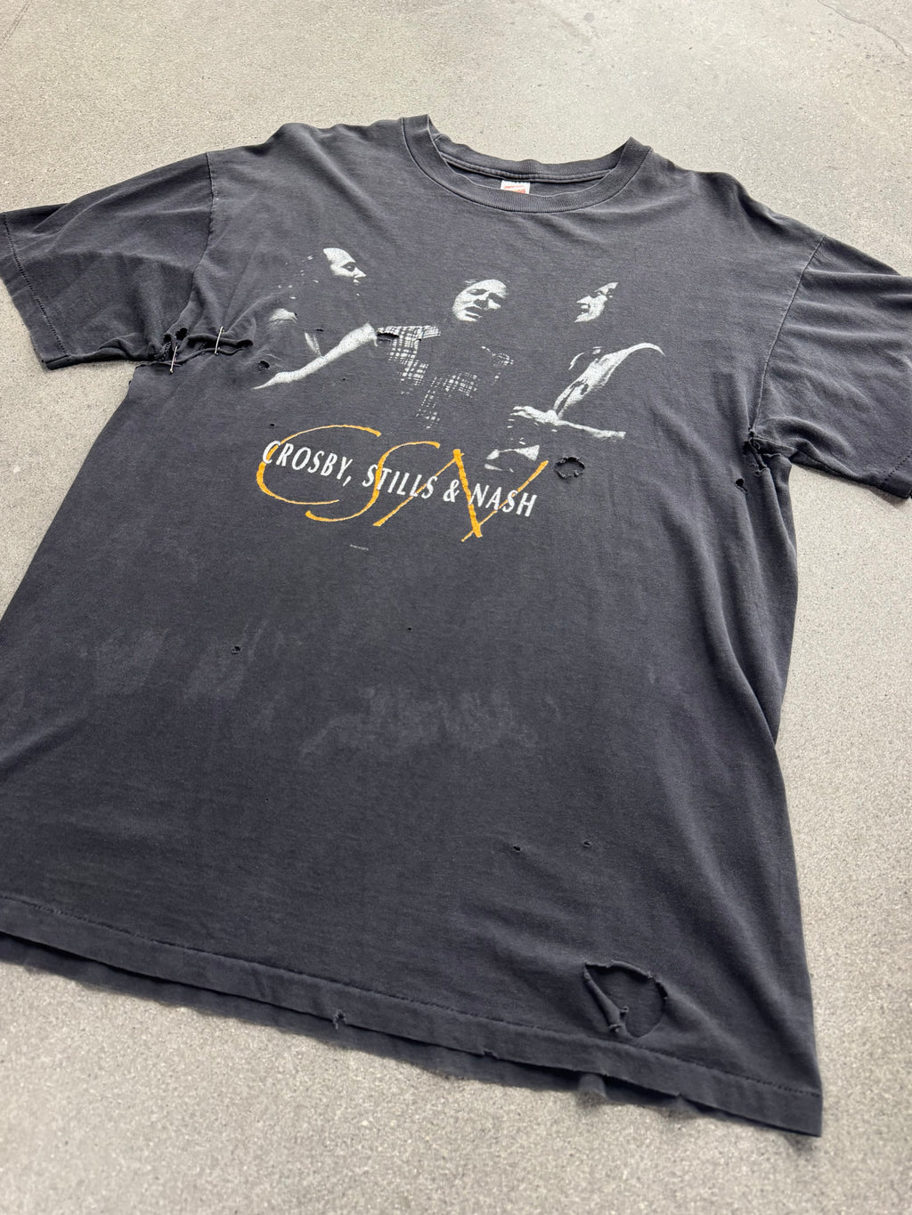 Faded 1992 Crosby, Stills & Nash CSN T-Shirt - L