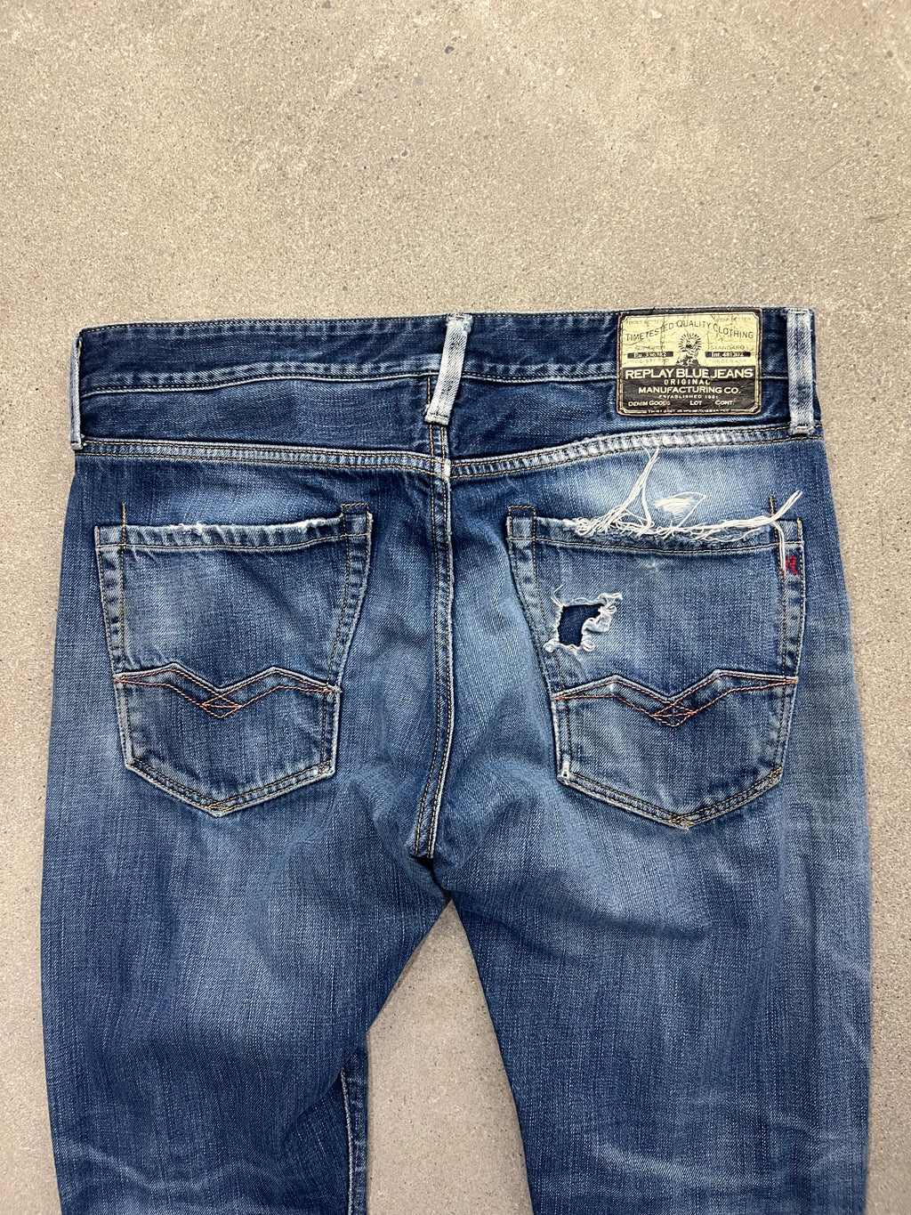 Replay Waitom Distressed Jeans - 34”
