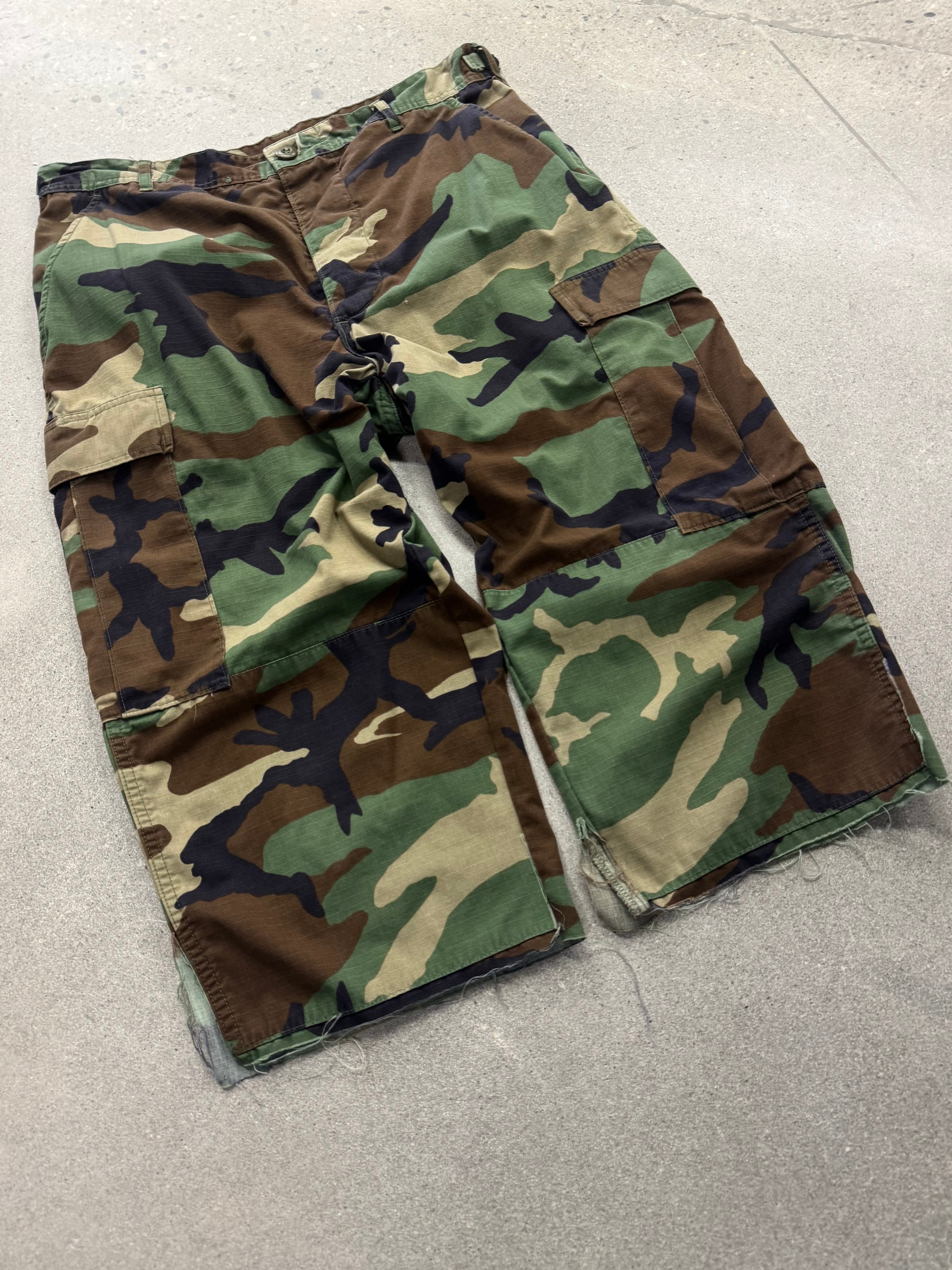 Woodland Camo ARMY Capris - 34” – AWOL
