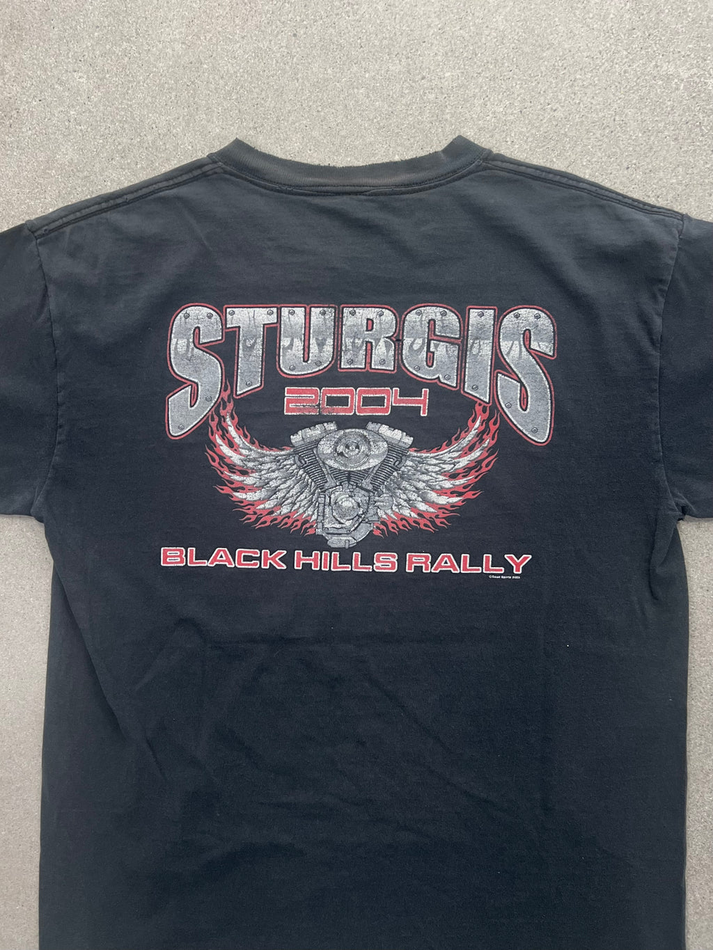 Faded 2004 Sturgis Skeleton Flame Biker T-Shirt - L