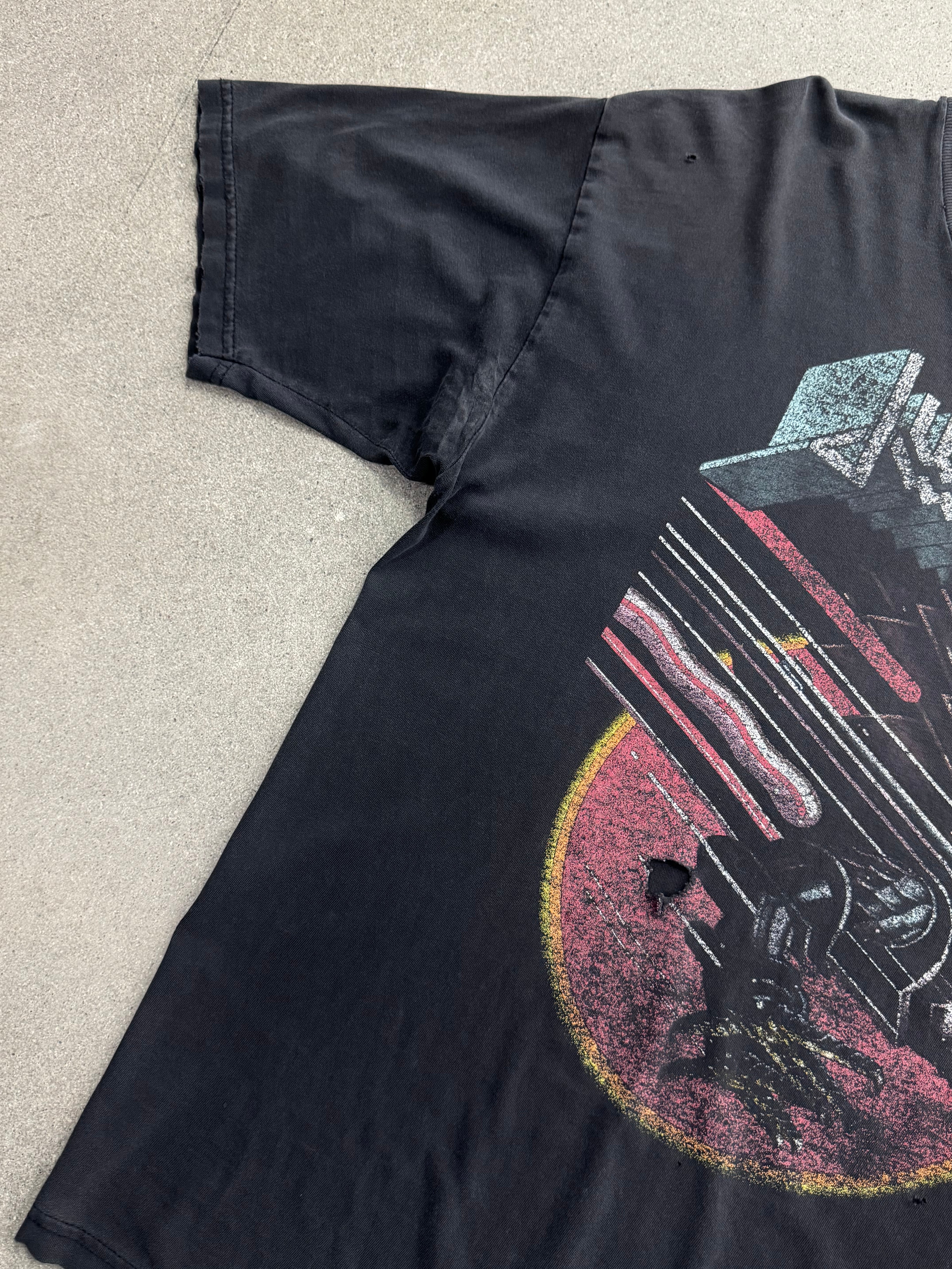 Faded Judas Priest Screaming For Vengeance T-Shirt - XL