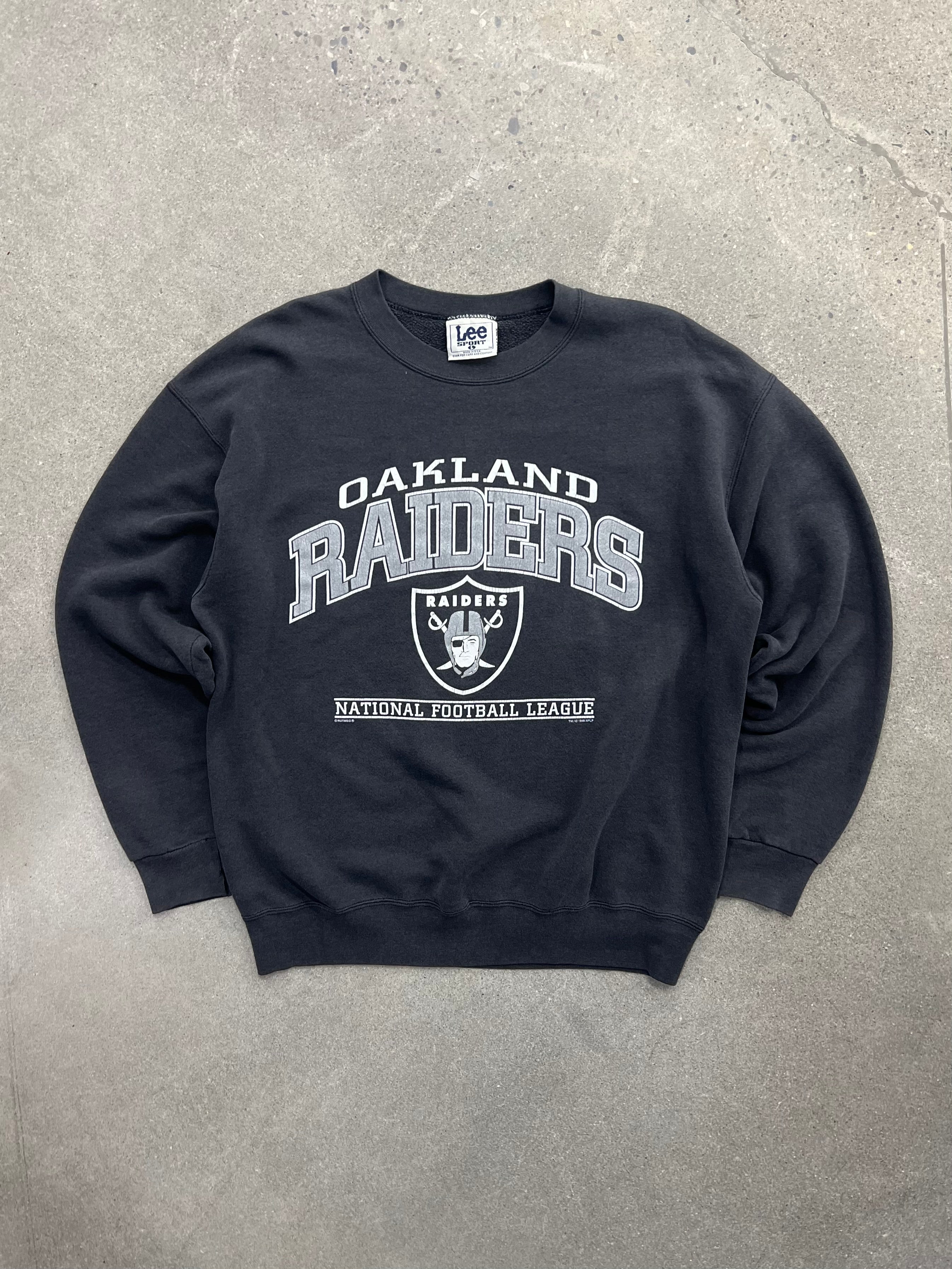 Faded Oakland Raiders NFL Crewneck Sweatshirt - L