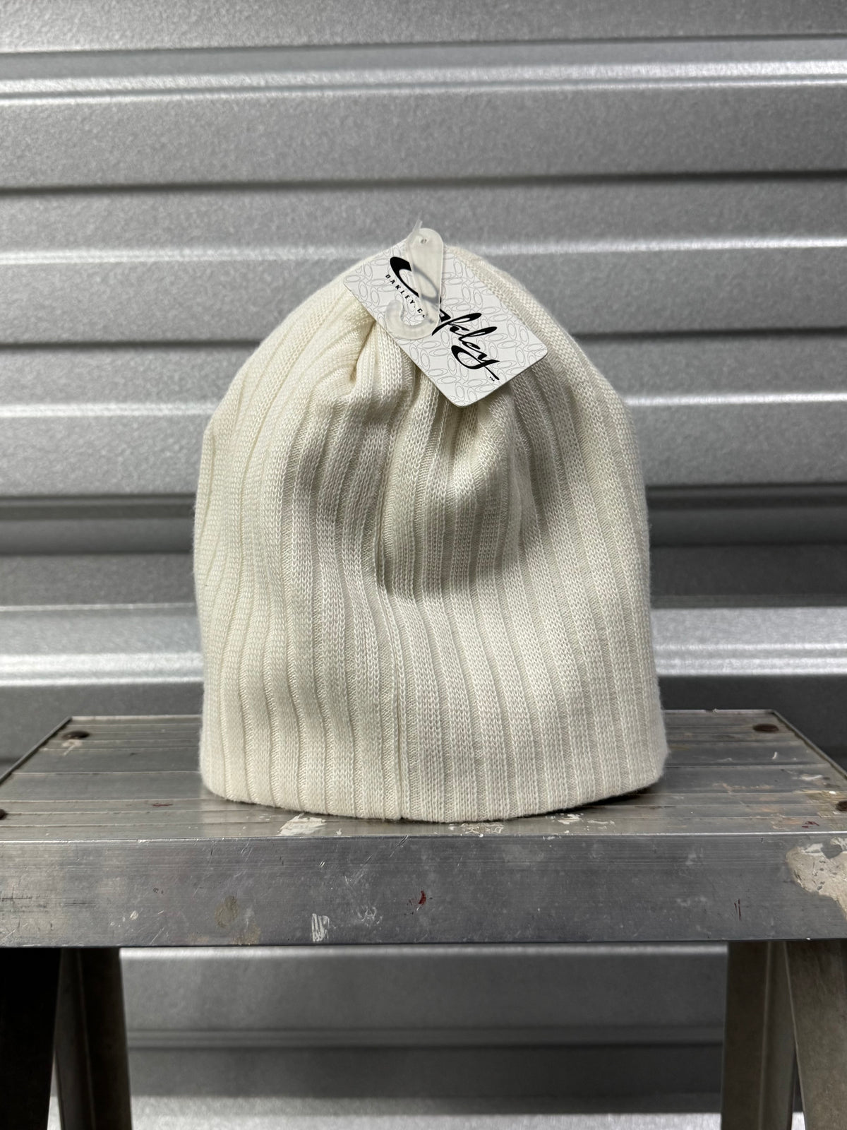 2004 Oakley Swirly Script Beanie