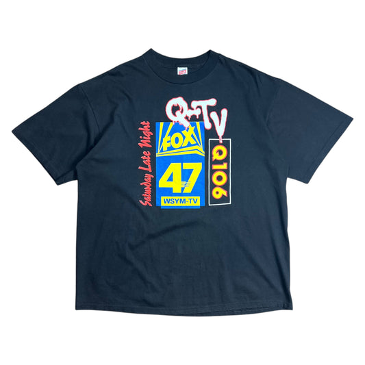 Saturday Late Night Q-TV Radio T-shirt - XL