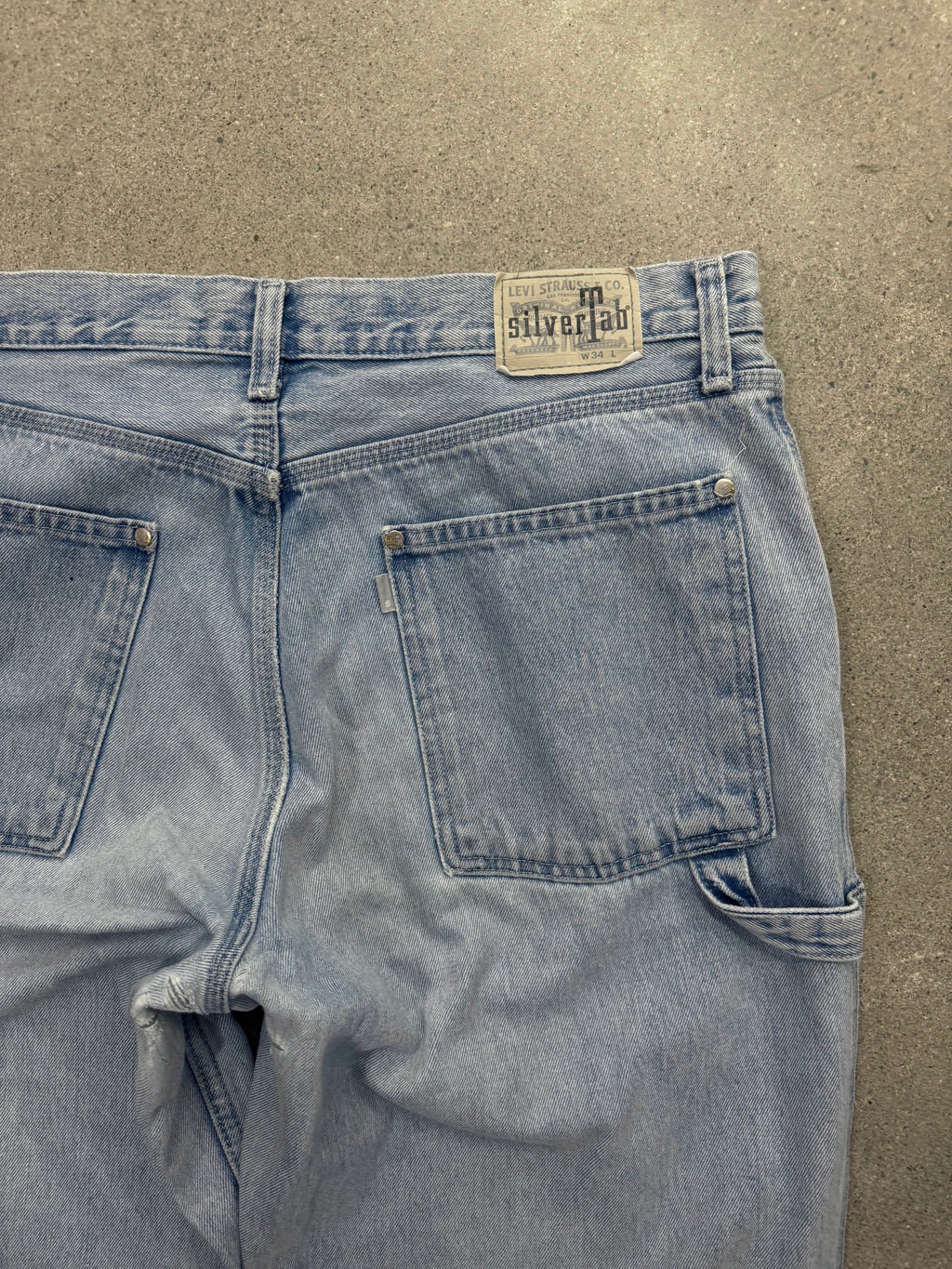 Levi’s SilverTab Baggy Carpenter Jean Shorts - 34”