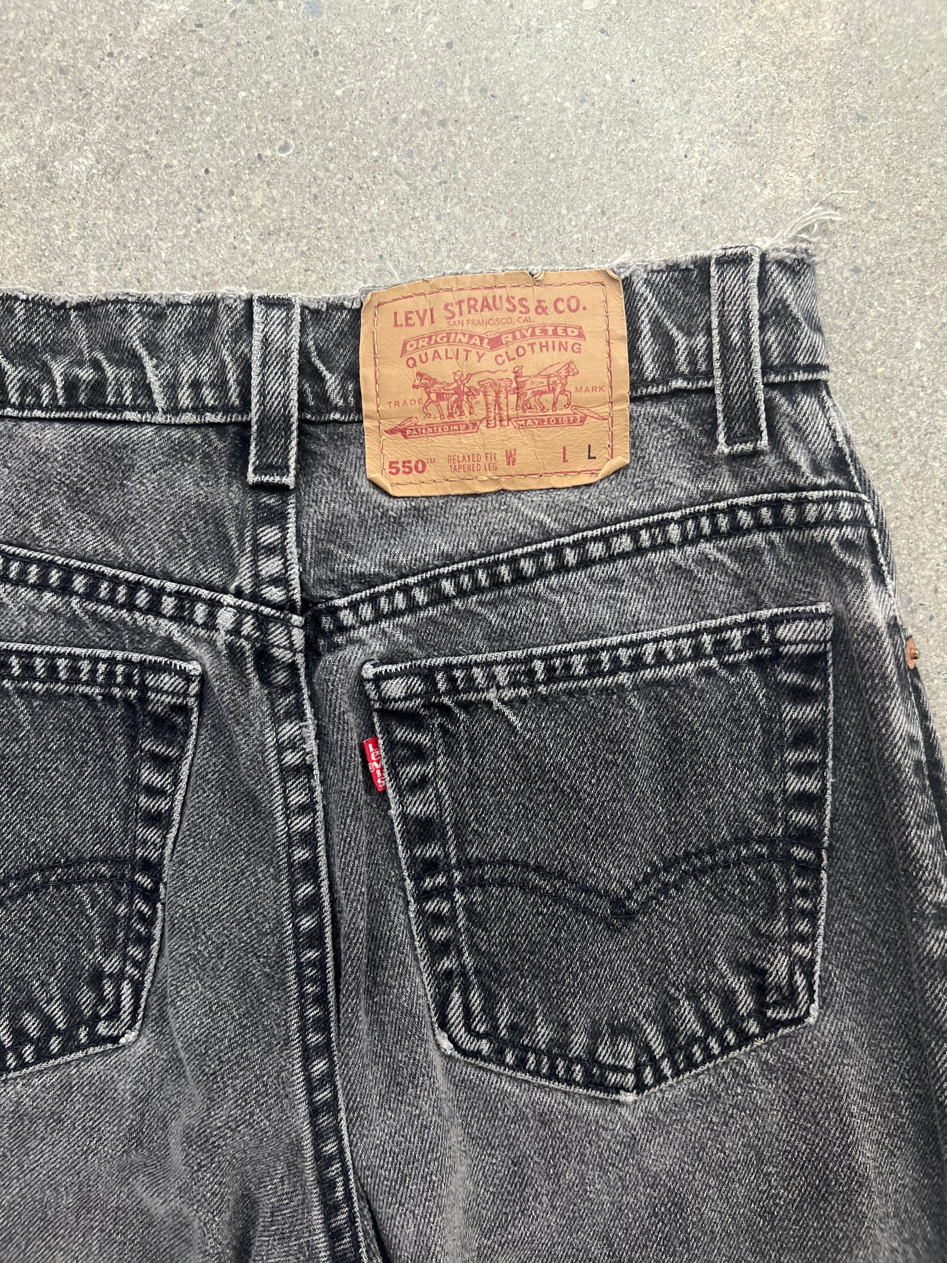 Faded Levi’s 550 Jeans - 26”