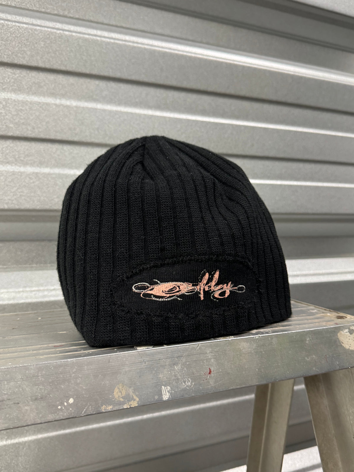 2004 Oakley Swirly Script Beanie
