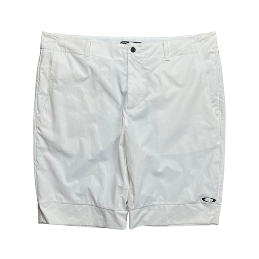Oakley White Lightweight Performance Shorts - 38"