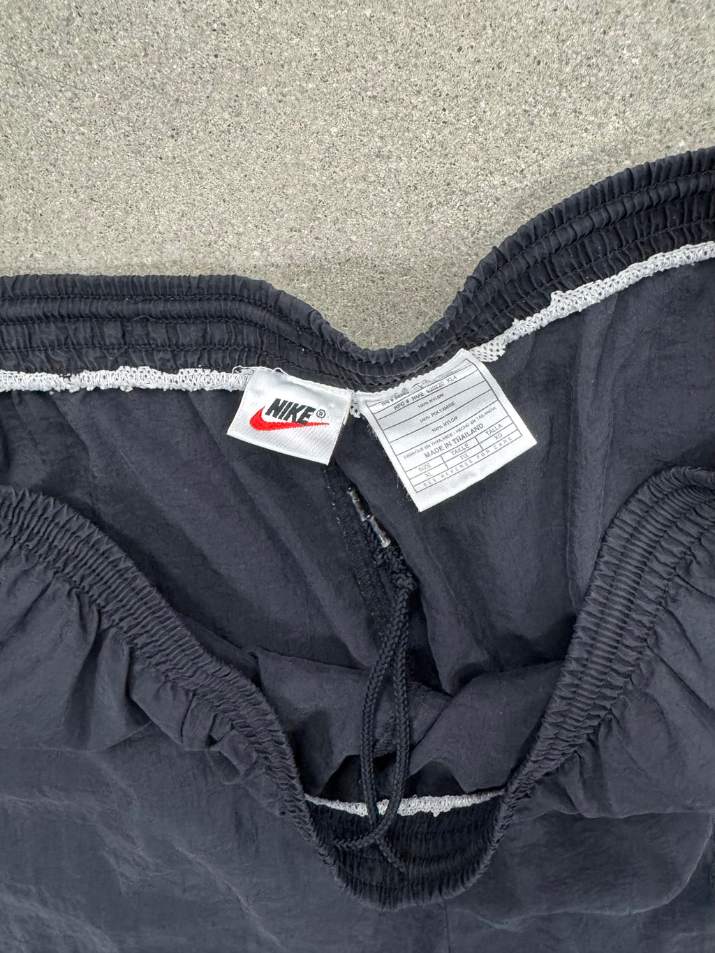 Nike Air Big Swoosh Nylon Shorts - XL