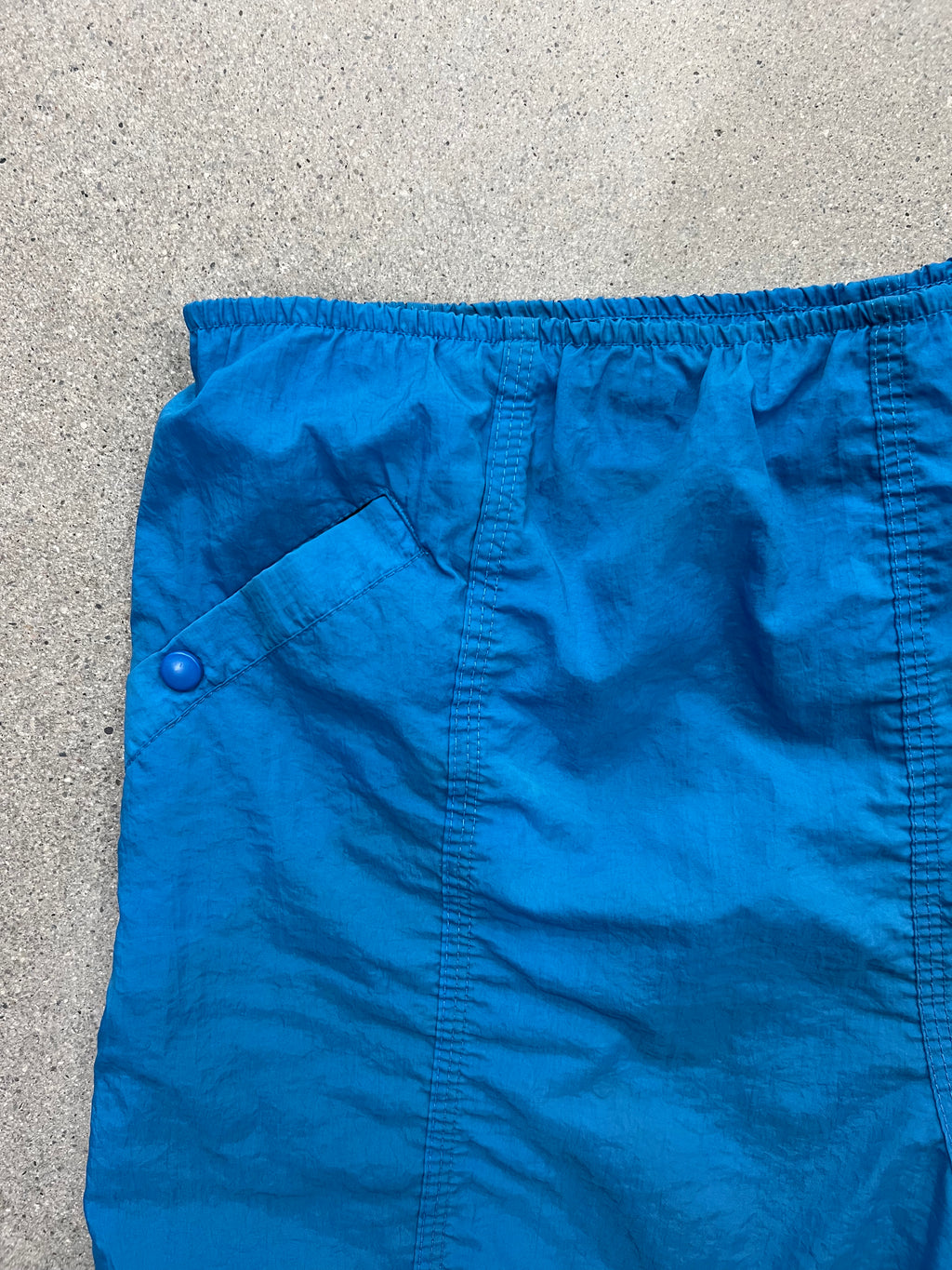 Nike ACG Shorts - S
