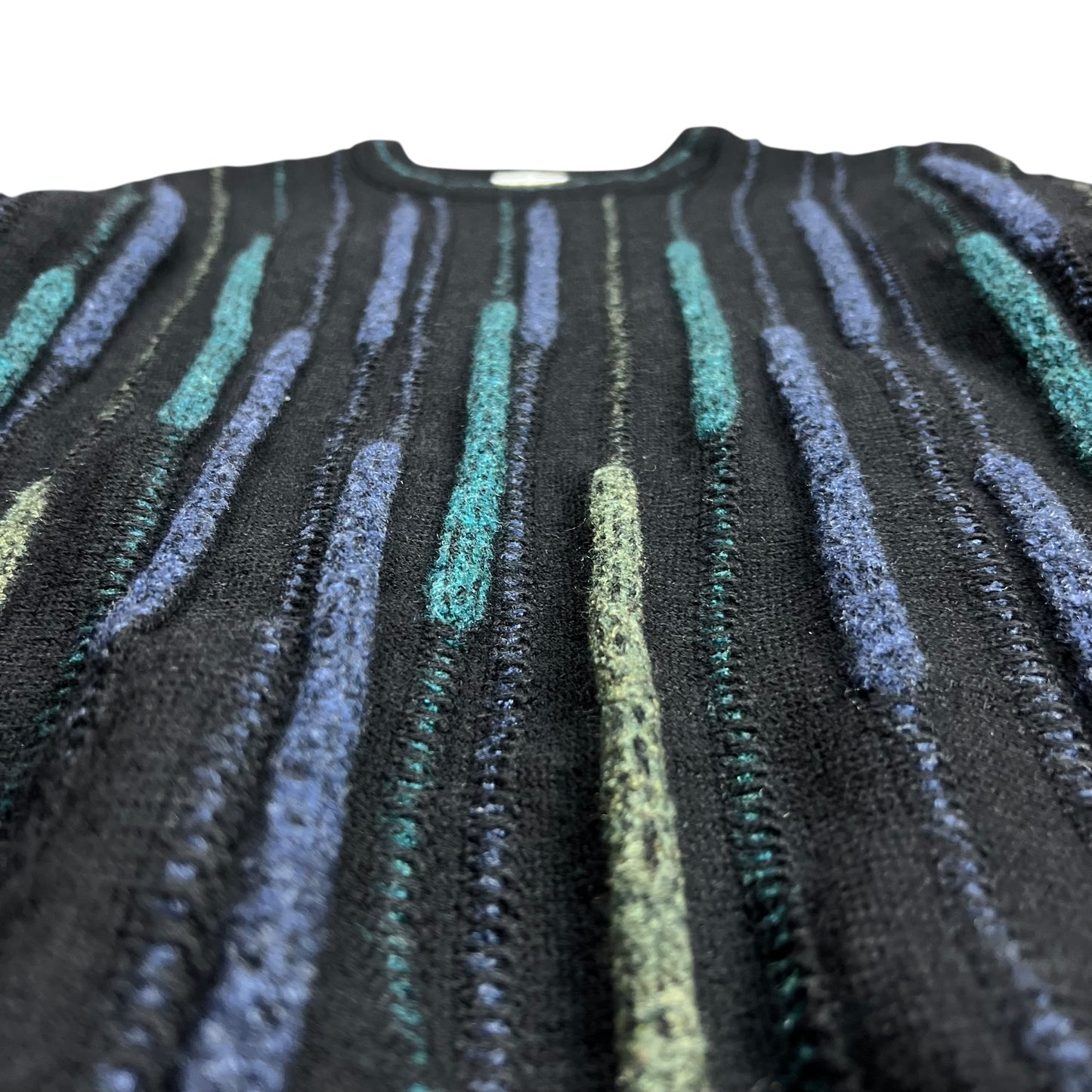 Avanzala 3D Knit Sweater - M