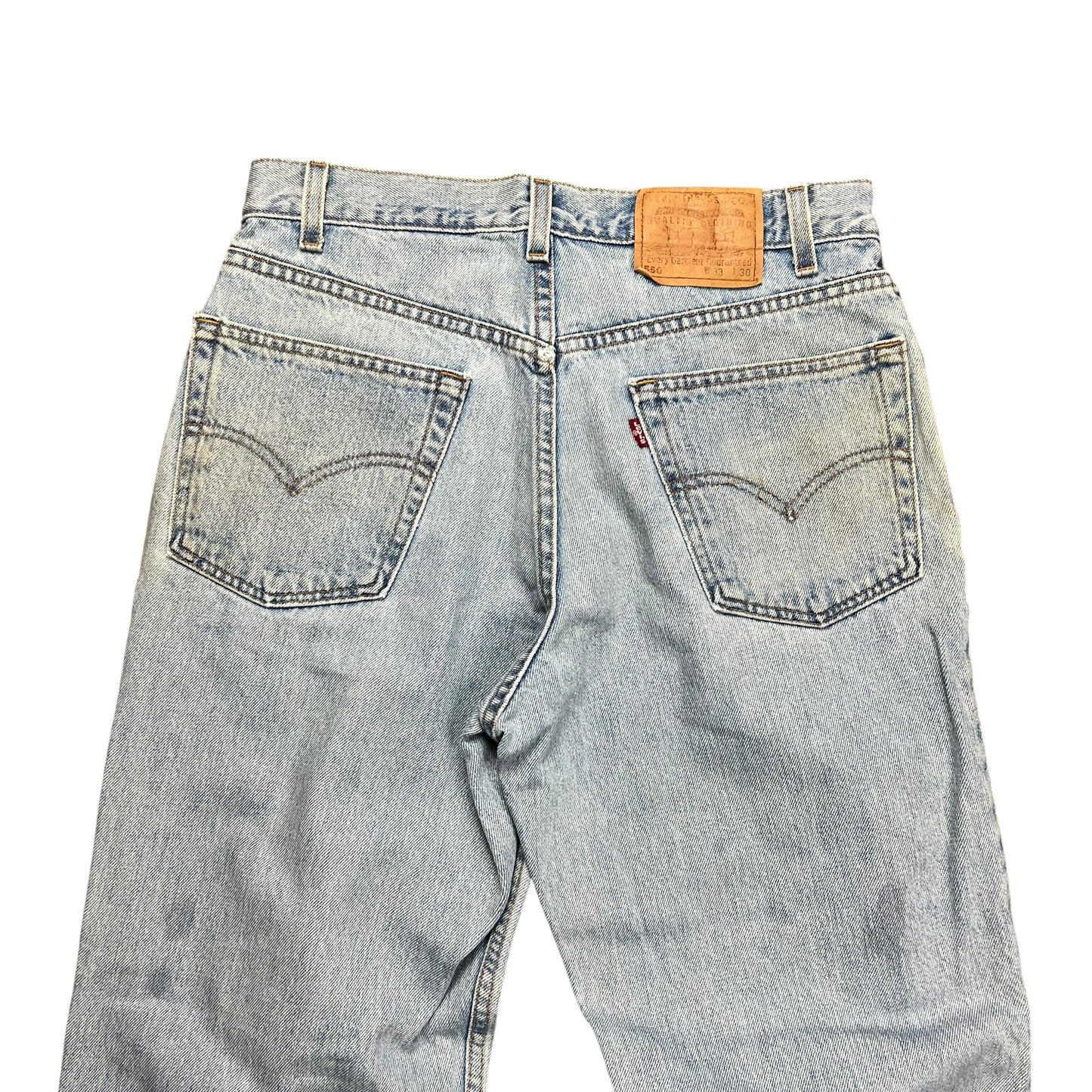 Levi’s 550 Light Wash Dirty Jeans - 30”