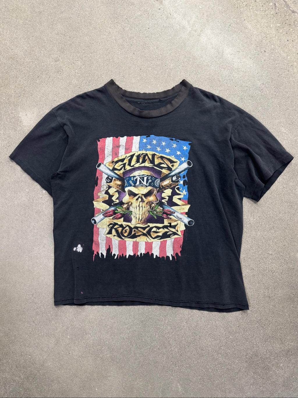 Faded 1991 Guns N' Roses Use Your Illusion Tour T-Shirt - XL