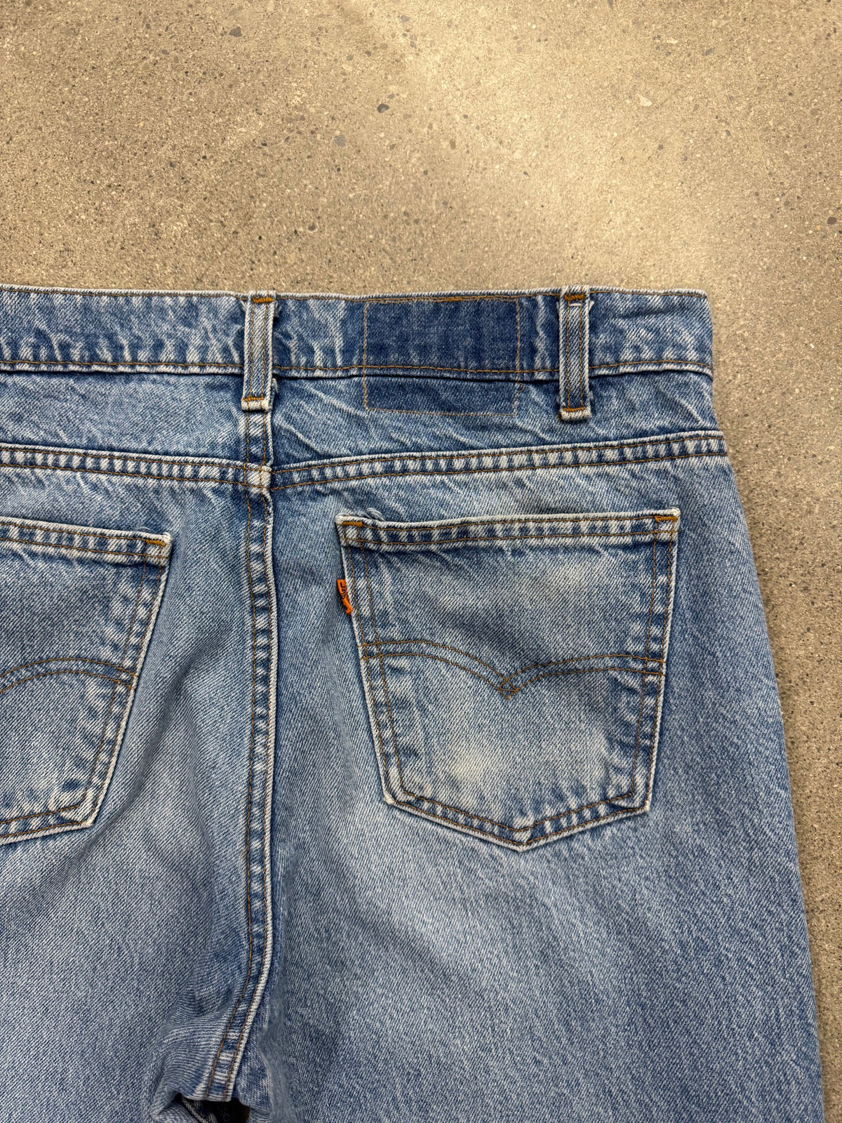 Faded Levi's Orange Tab Jeans - 32"