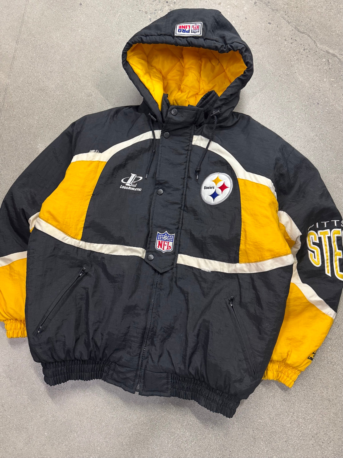 Logo Athletic Pittsburgh Steelers Pro Line NFL Puffer Jacket - L
