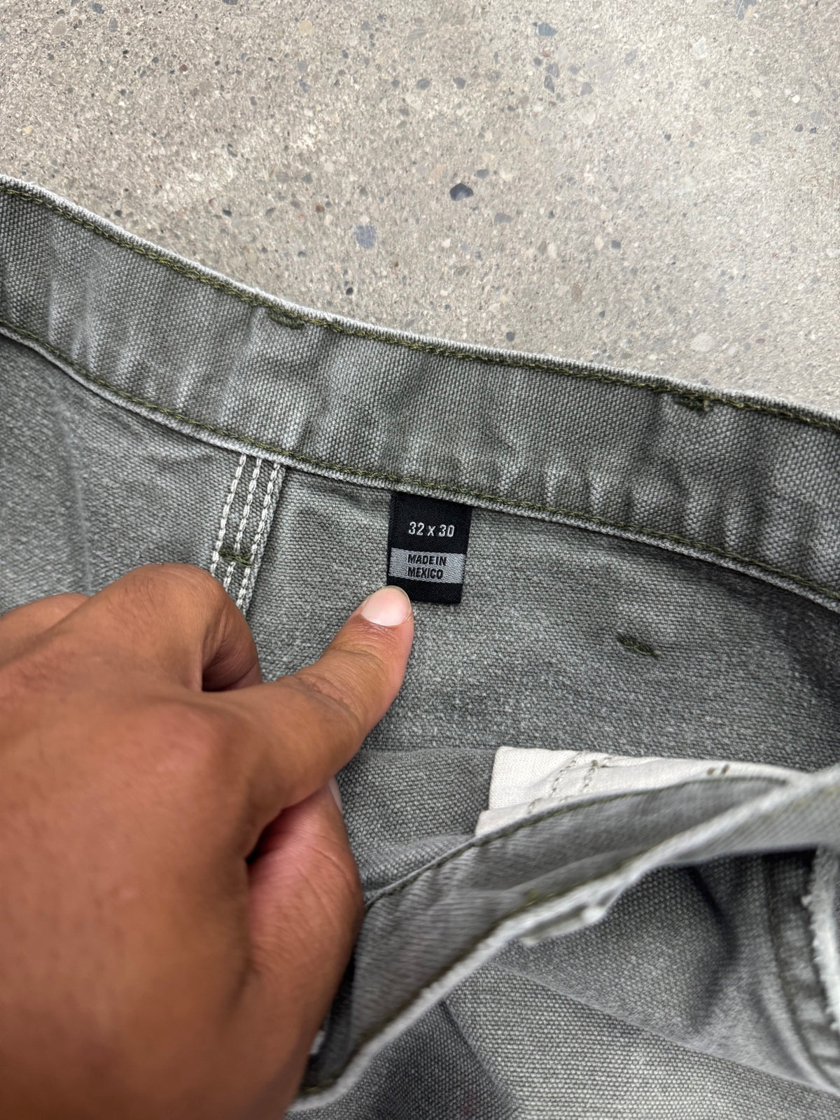 Faded & Distressed Carhartt Carpenter Work Pants - 31"