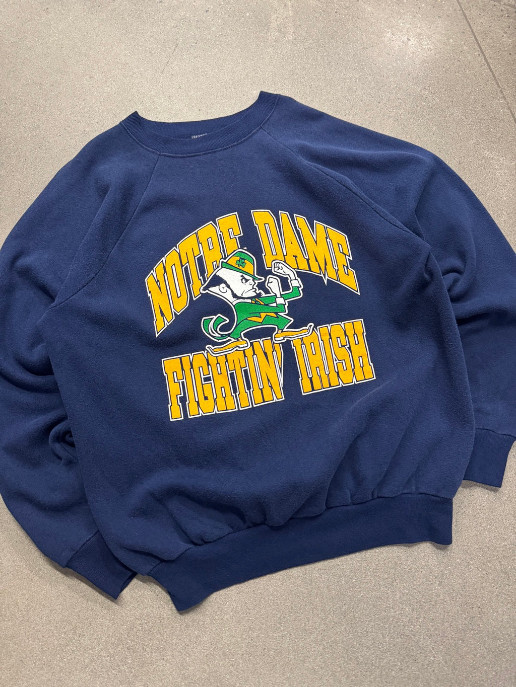 University of Notre Dame Fightin' Irish Crewneck Sweatshirt - XL
