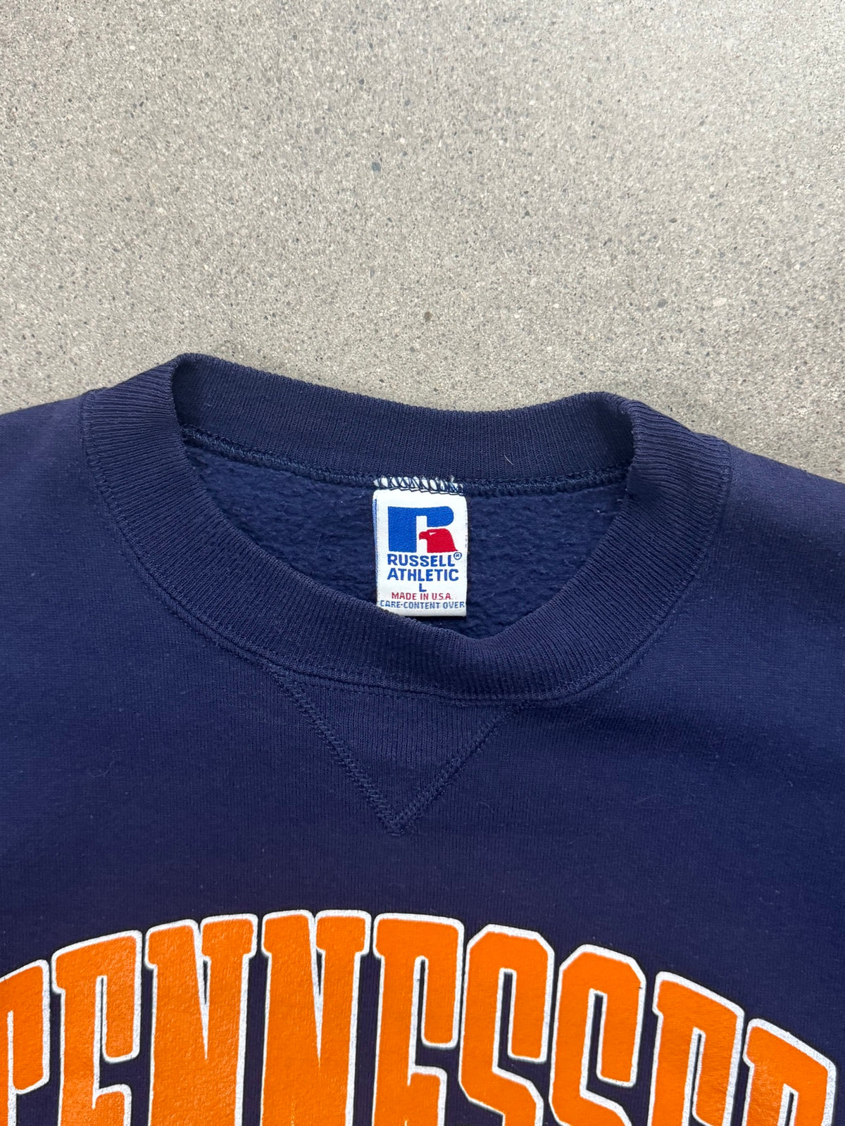 Russell Athletic University of Tennessee Crewneck Sweatshirt - L
