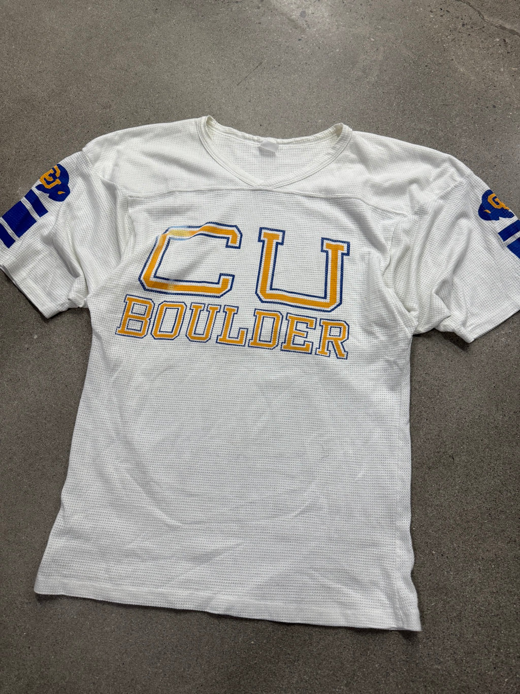 University of Colorado Boulder Football Jersey Shirt - L