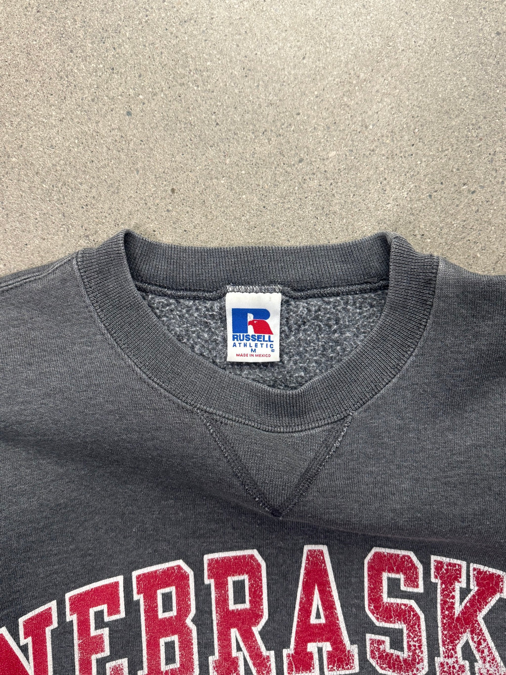 Faded Russell Athletic University of Nebraska Crewneck Sweatshirt - M