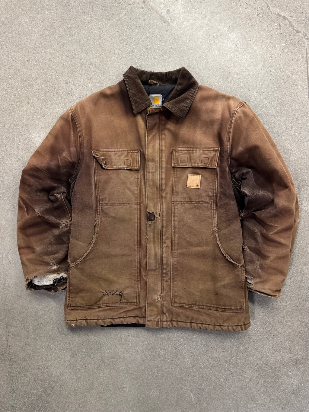 Faded & Distressed Carhartt Chore Work Jacket - L