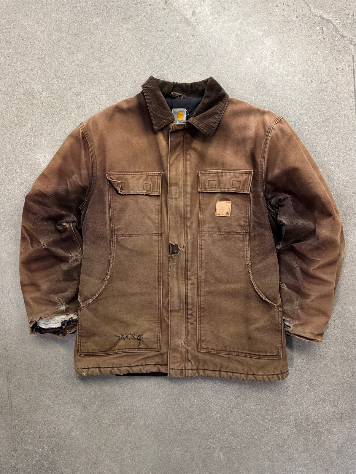 Faded & Distressed Carhartt Chore Work Jacket - L