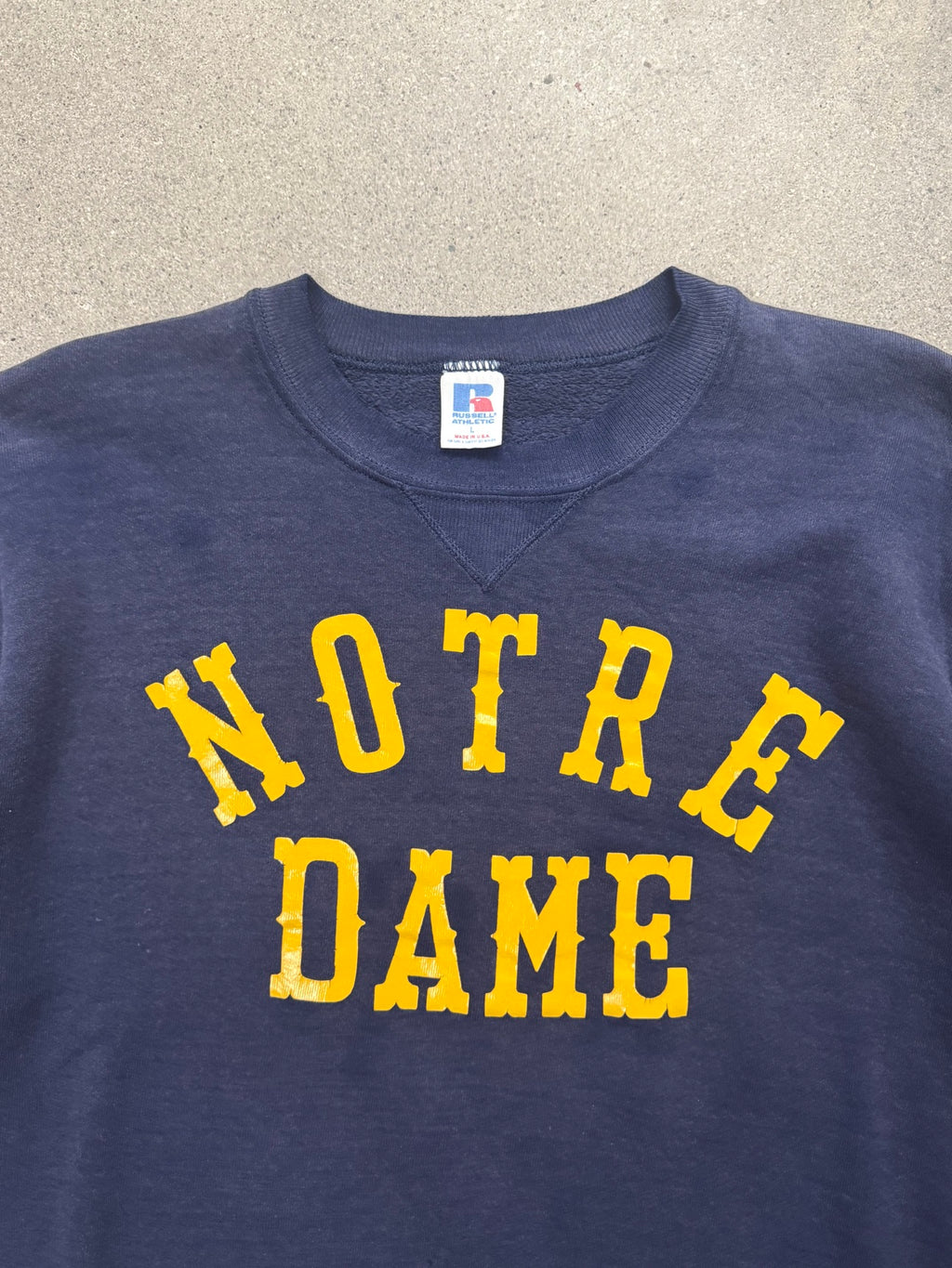 Faded Russell Athletic University of Notre Dame Crewneck Sweatshirt - L