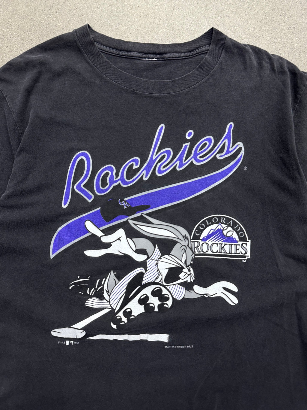 1993 Colorado Rockies Bugs Bunny T-Shirt - L