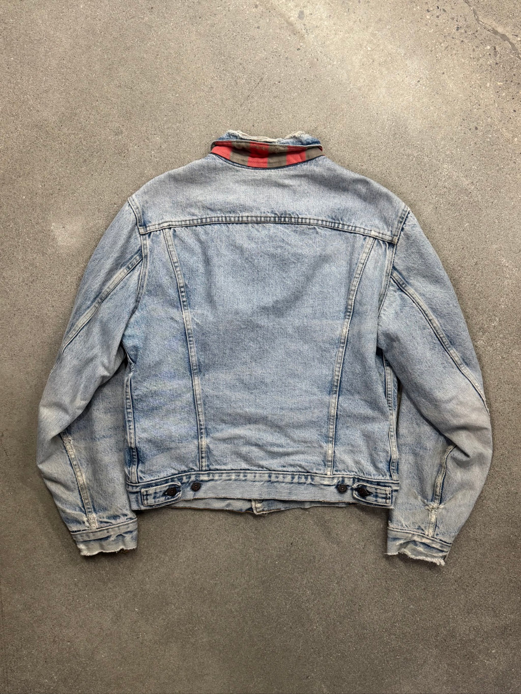 Levi's Flannel-Lined Denim Trucker Jacket - M