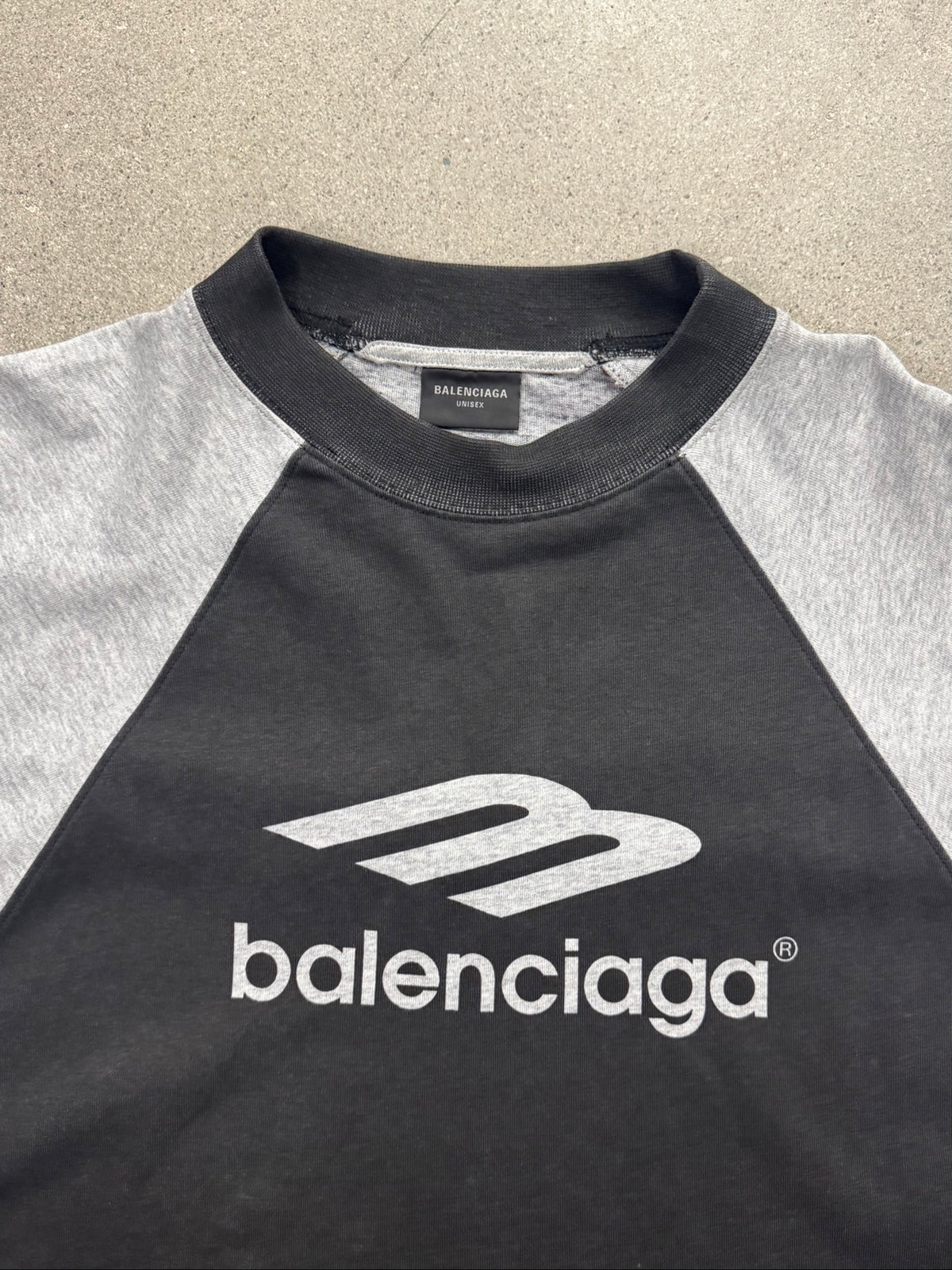 Balenciaga 3B Raglan T-Shirt - XXL (4)