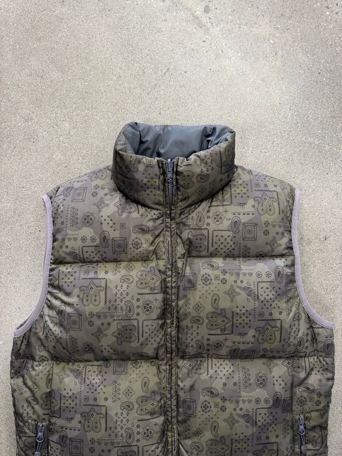 Stussy Paisley Reversible Down Puffer Vest - M