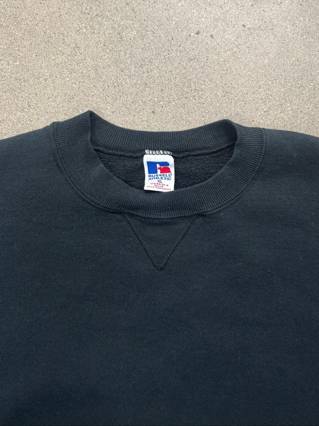 Russell Athletic Blank Crewneck Sweatshirt - XL